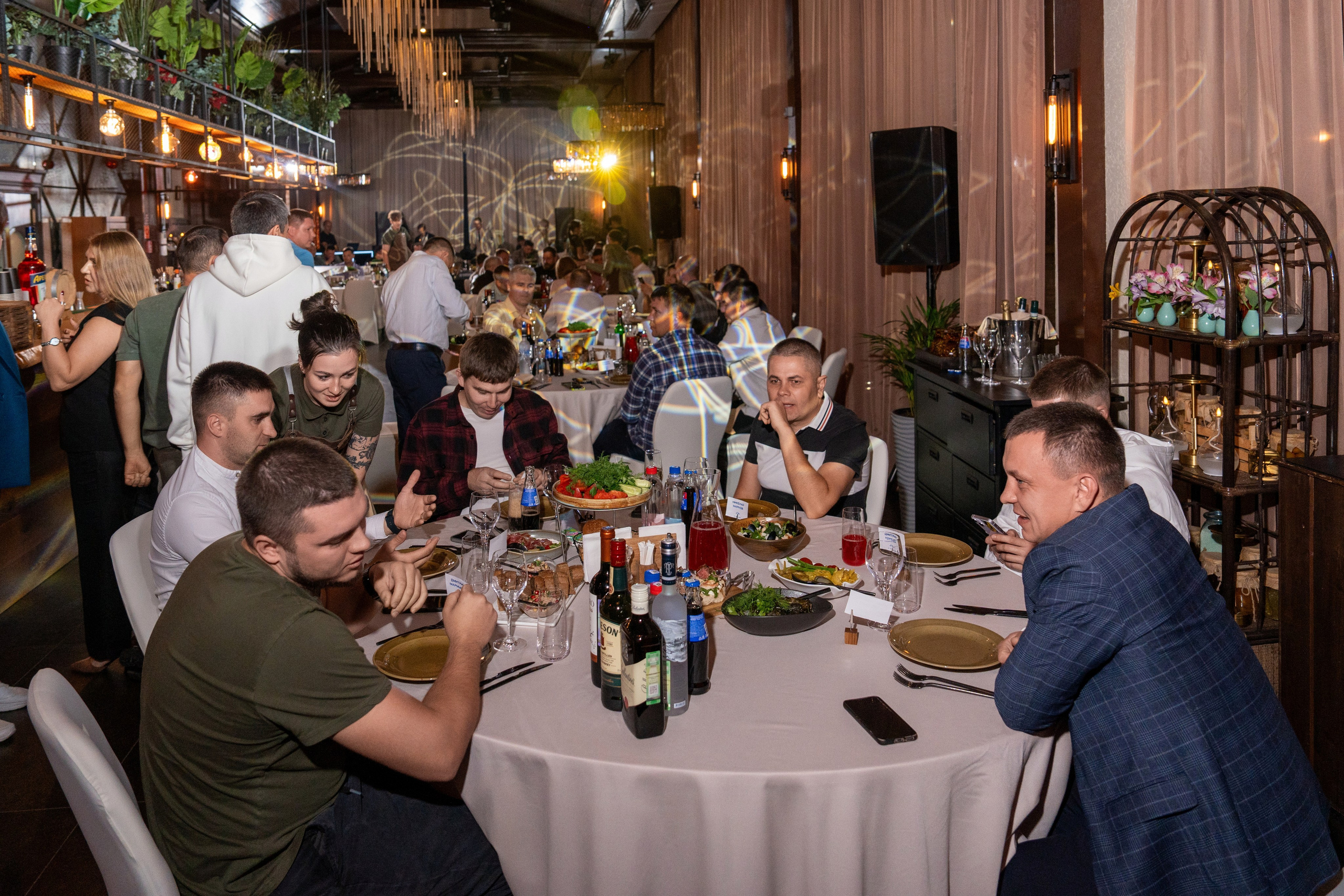 Гала-ужин для компании «Agregatka». Репортажный фотограф в Красной Поляне и Сочи Павлюченко Екатерина