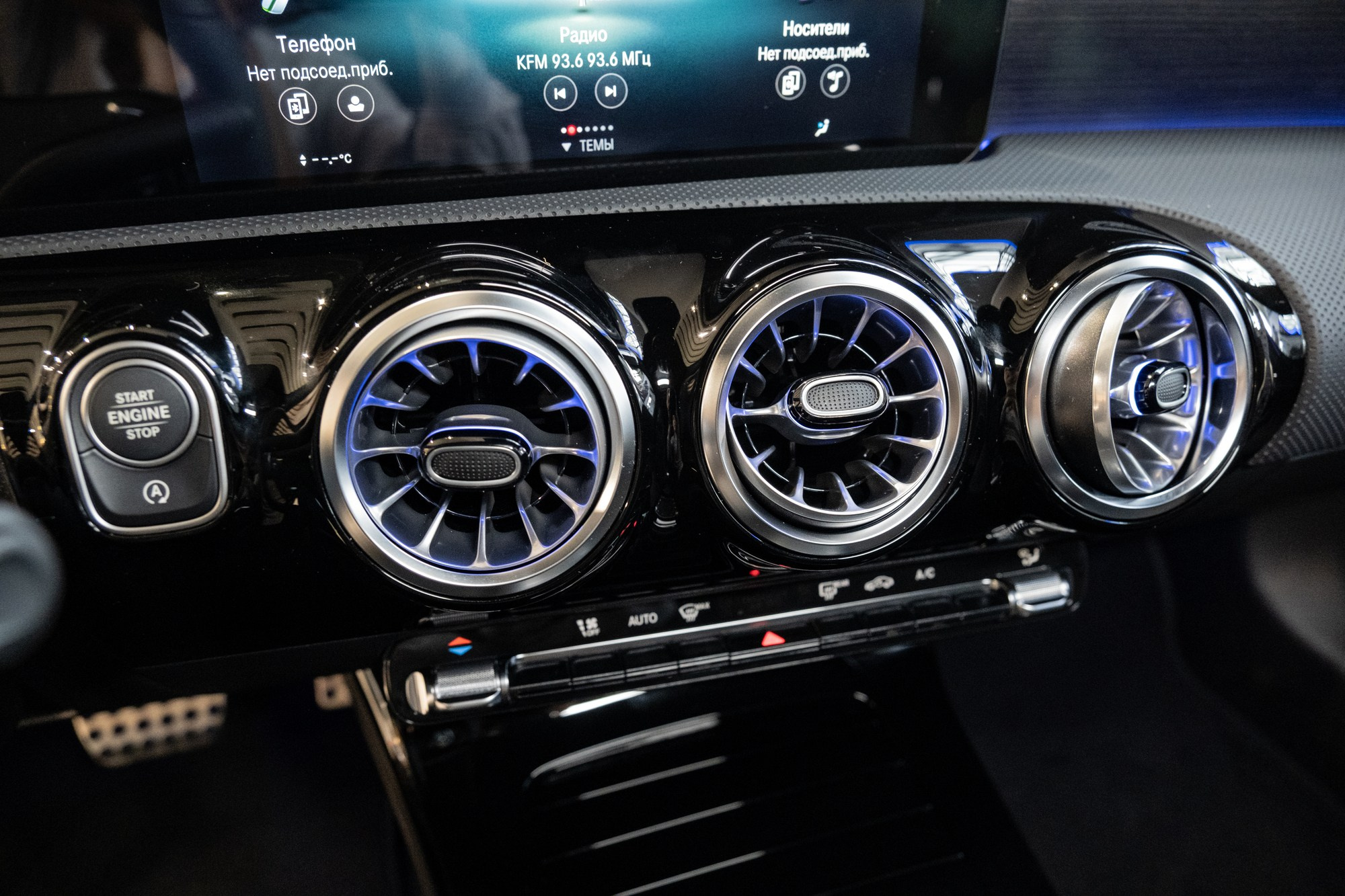 Рекламная съемка автомобилей. Автоспортивный бренд фотограф в Москве — Виктория Логинова