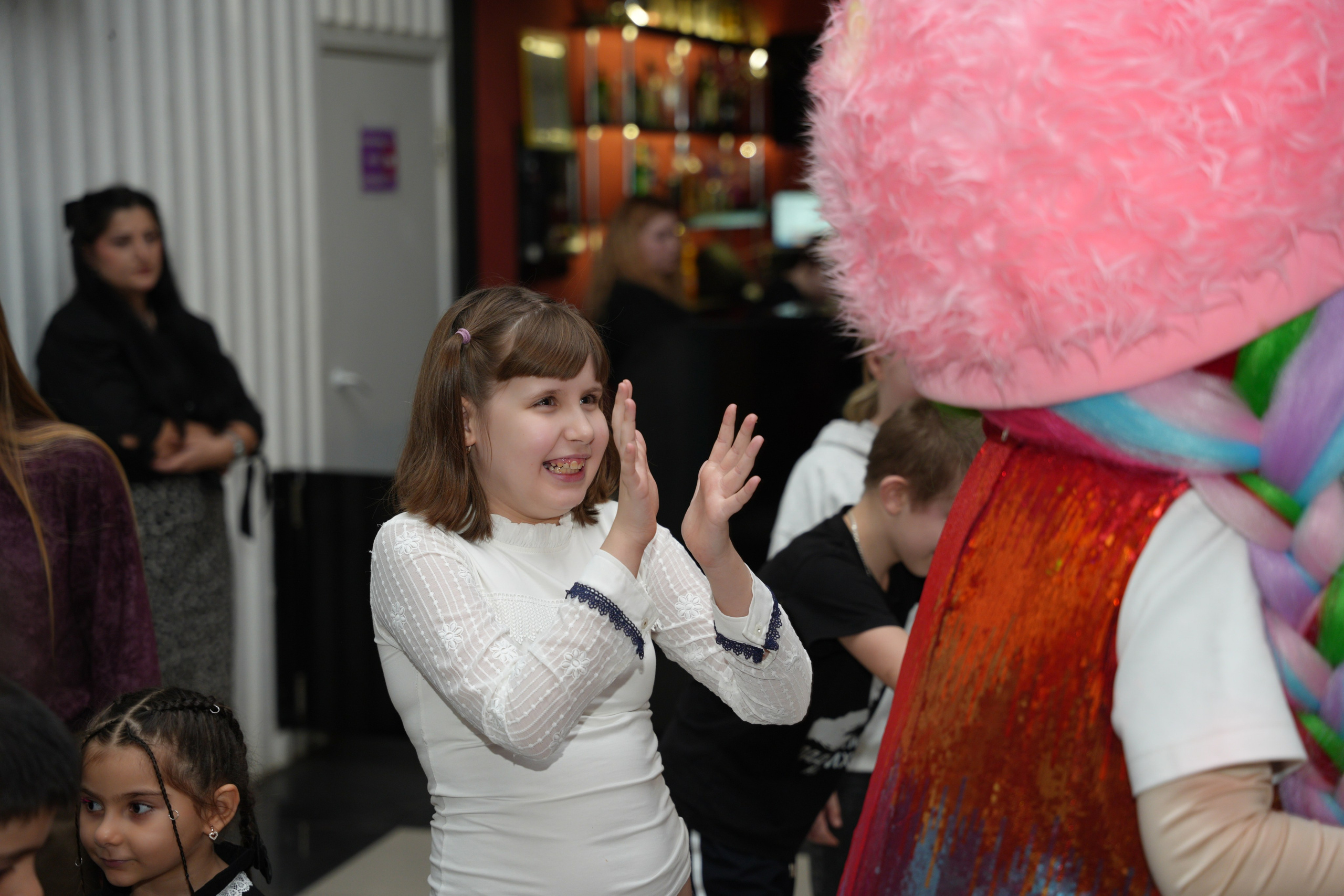 Социально —благотворительная акция «Ты в этом мире не один», посвященная Международному дню инвалидов. ВЫПУСКНЫЕ АЛЬБОМЫ, Школьный фотограф, семейный и свадебный в Саратове и области Ольга Плаксина