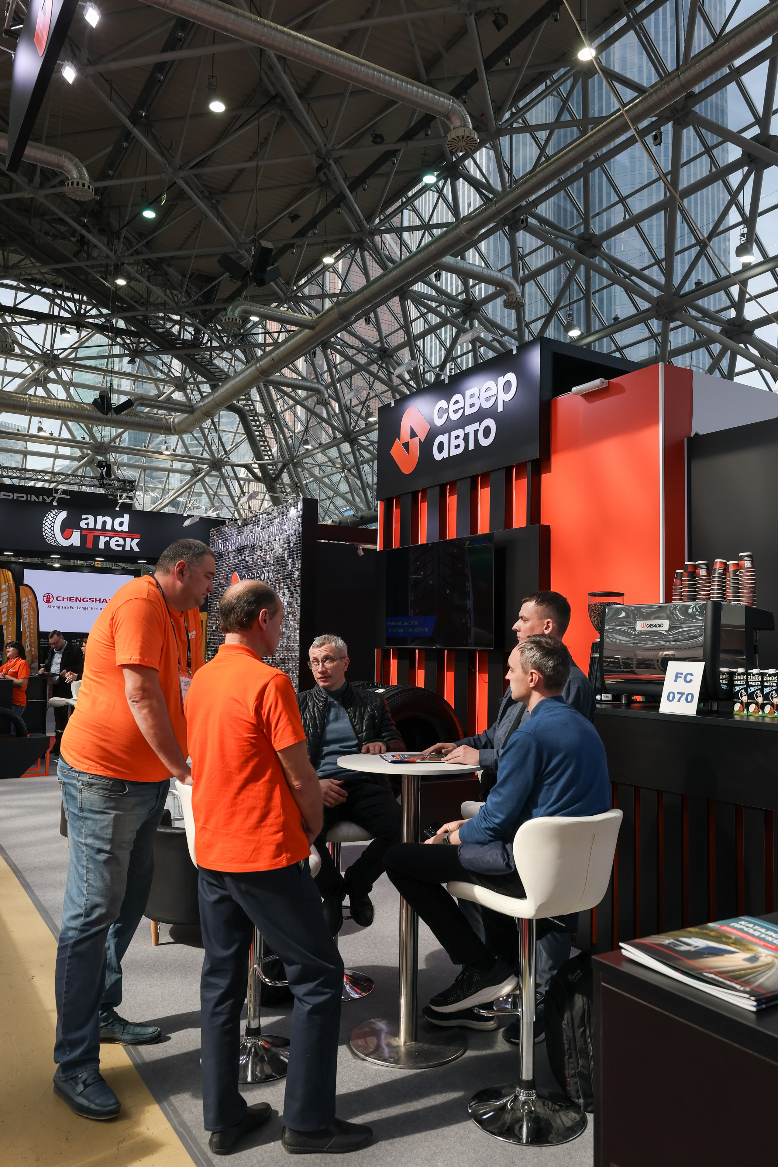 Север Авто, Выставка Экспоцентр. Фотограф и видеограф Анна Домашенко