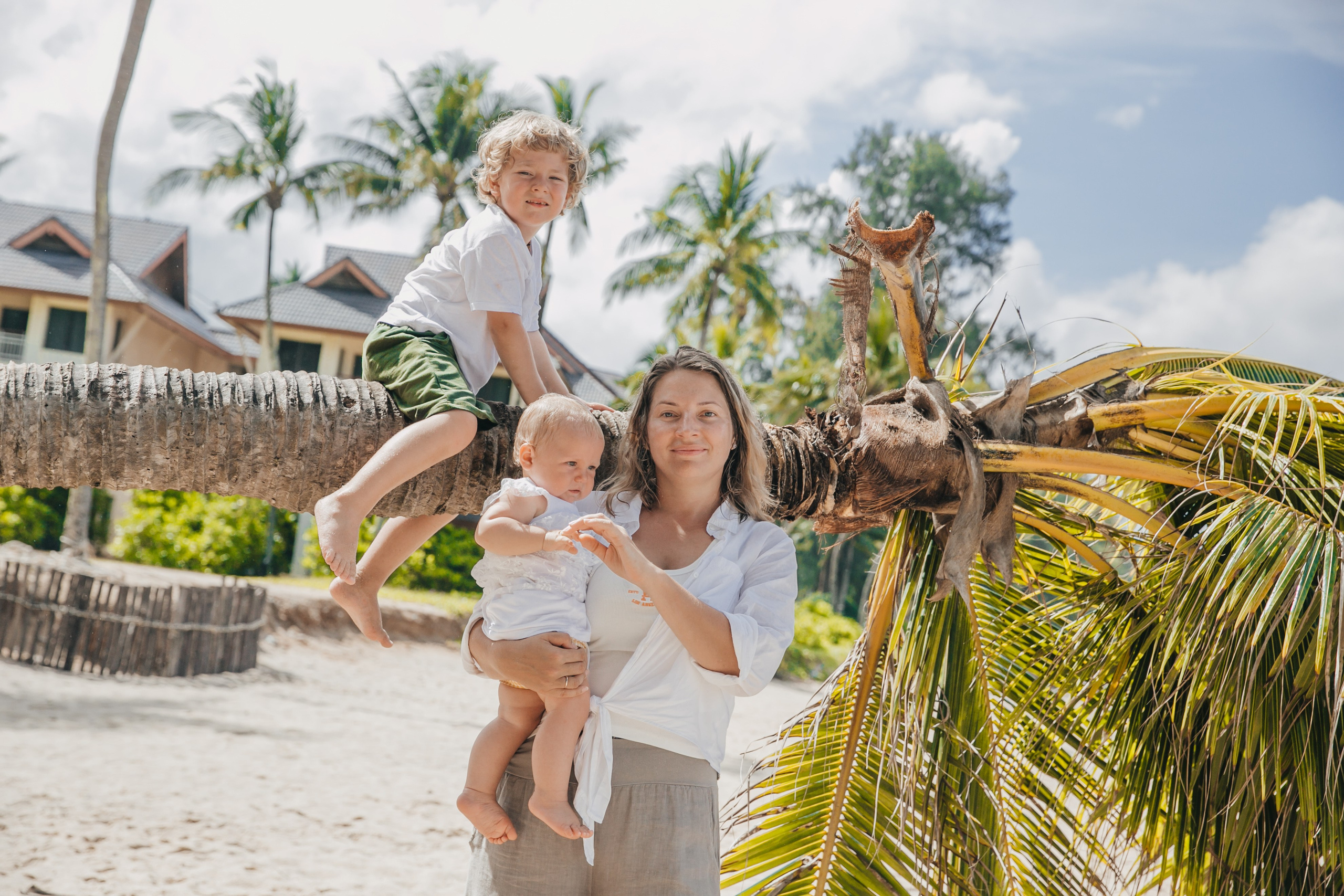 Ульяна с детьми Пхукет. Фотограф и видеограф Анна Домашенко