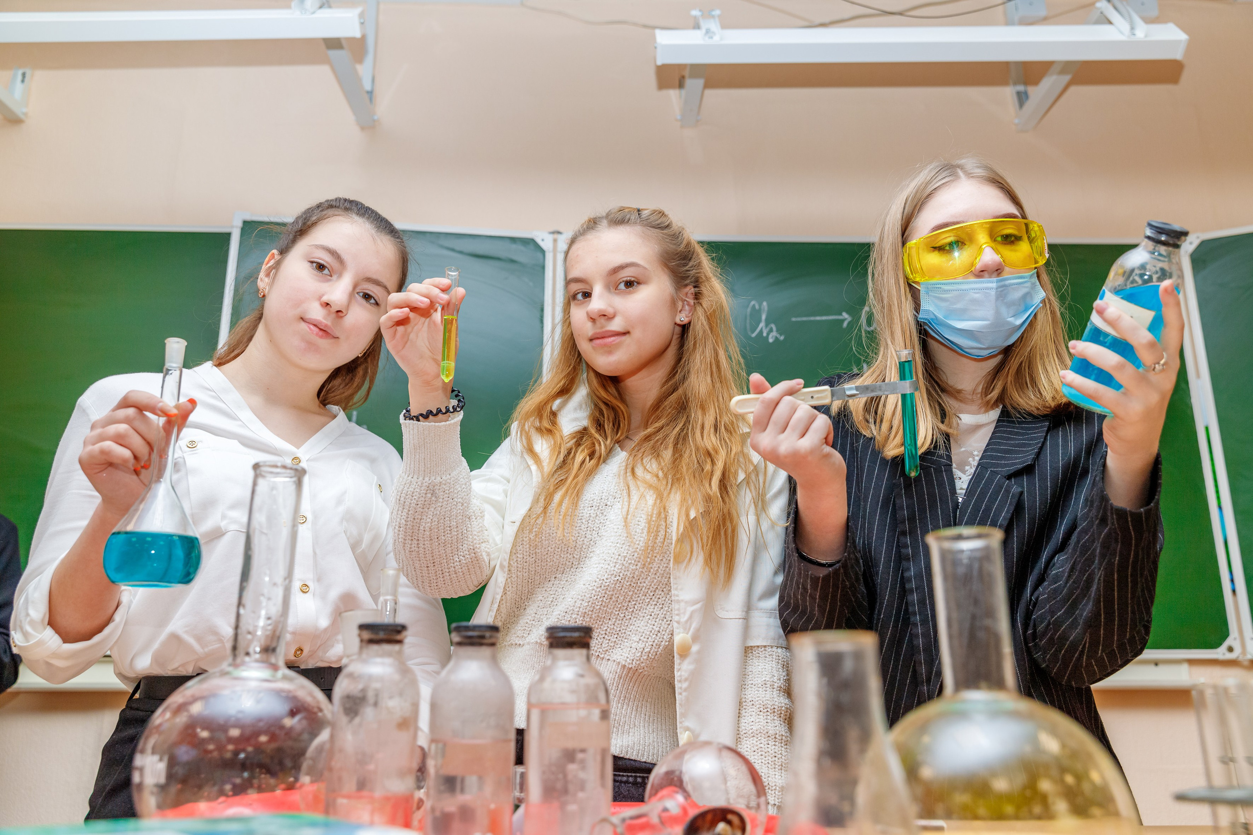 ОТ ЗВОНКА ДО ЗВОНКА. Марина Ушакова. Фотограф. Выпускные альбомы. г. Краснодар