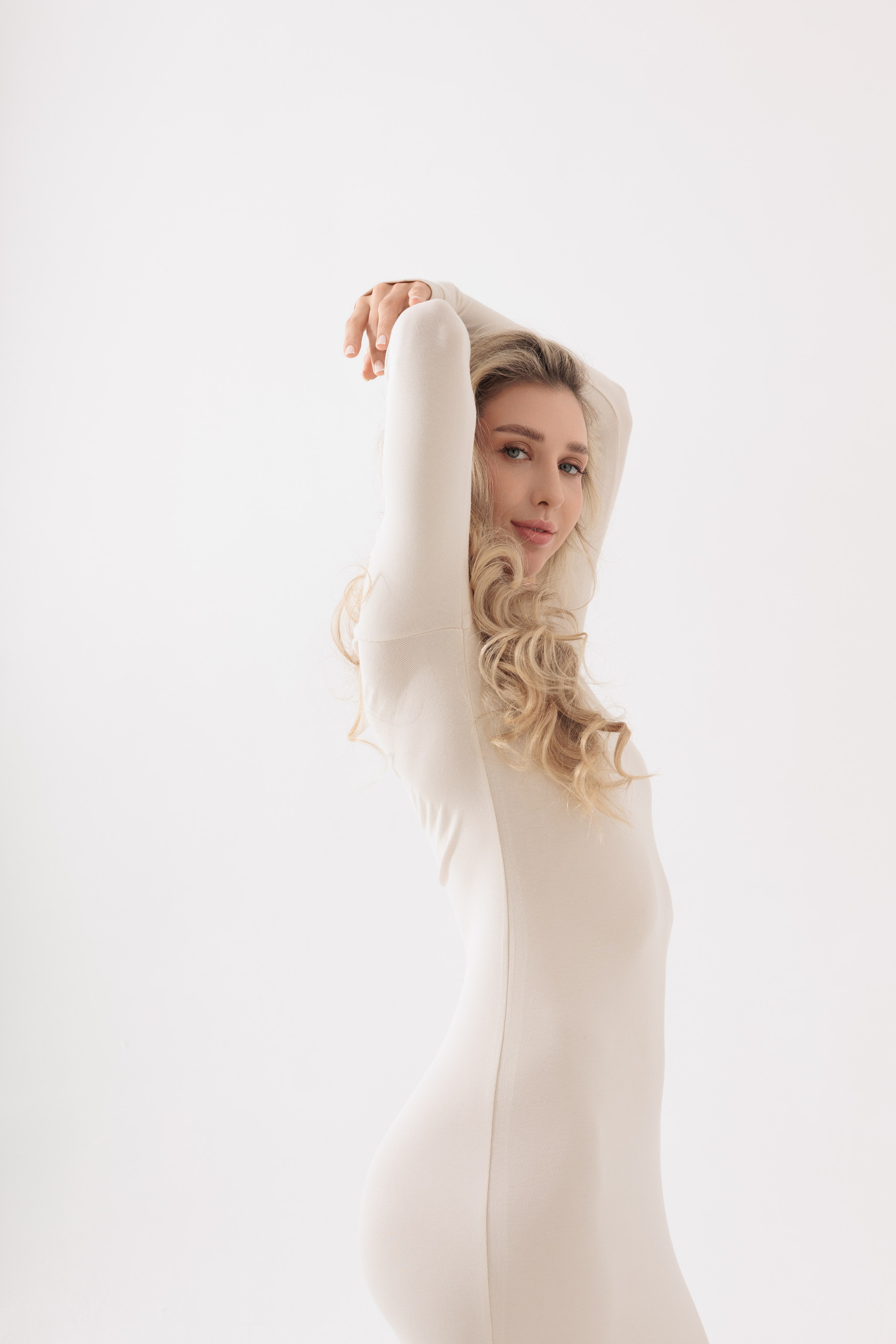 ЖЕНСКИЕ ПОРТРЕТЫ. Минимализм. Портретный, свадебный, репортажный фотограф во Владивостоке Юлиана Джули Фокс