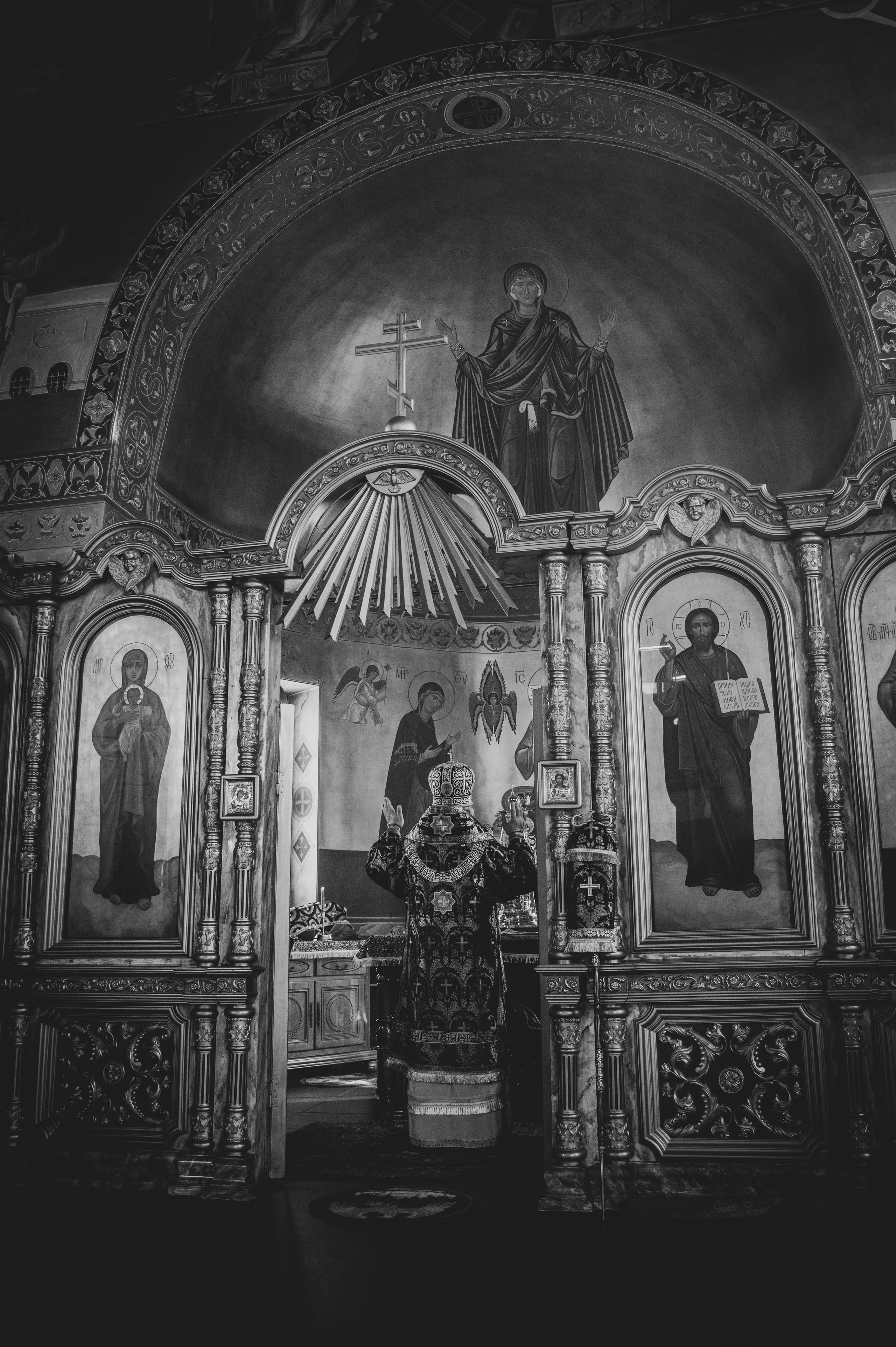 Преждеосвящение Даров. Храм Серафима Саровского. Церковный, семейный и репортажный фотограф Волгоград, Волжский