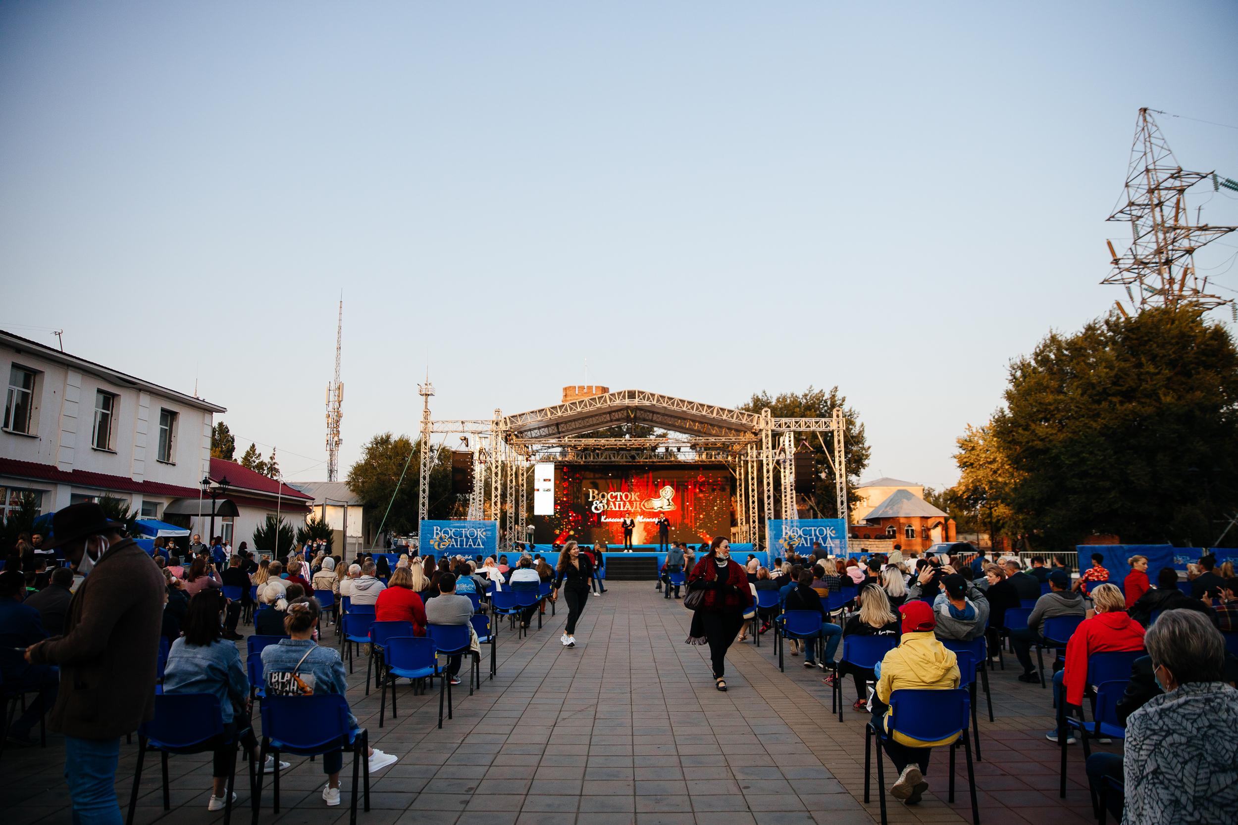 Международный кинофестиваль «Восток&Запад. Классика и Авангард». Свадебный фотограф Евгений Мирончев