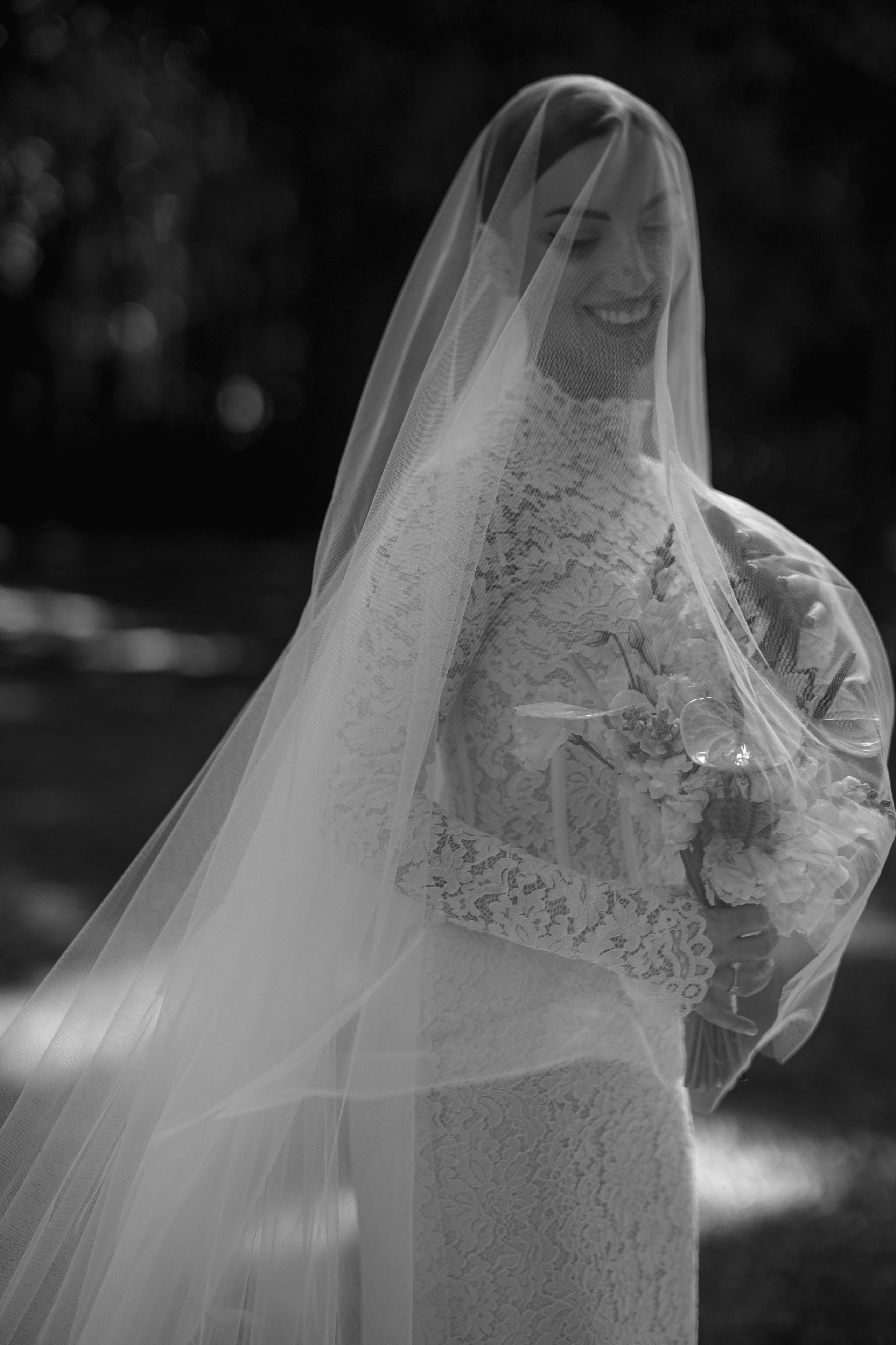 Abkhazia: Lola&Kemal. Сентиментальная свадебная фотография