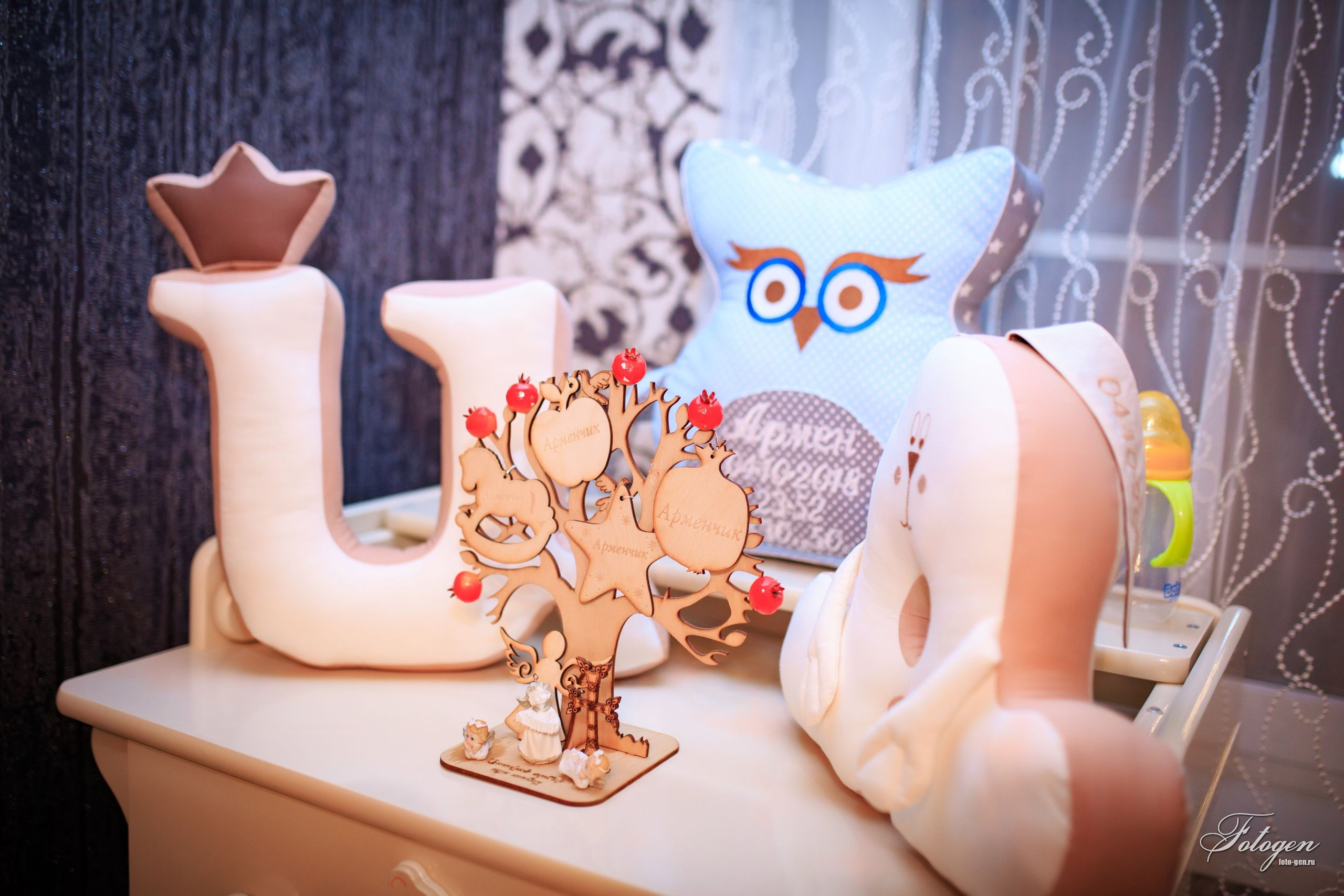 Фотосессия выписки из роддома в Краснодаре | Портфолио Fotogen. Интерьерная фотостудия FOTOGEN г. Краснодар