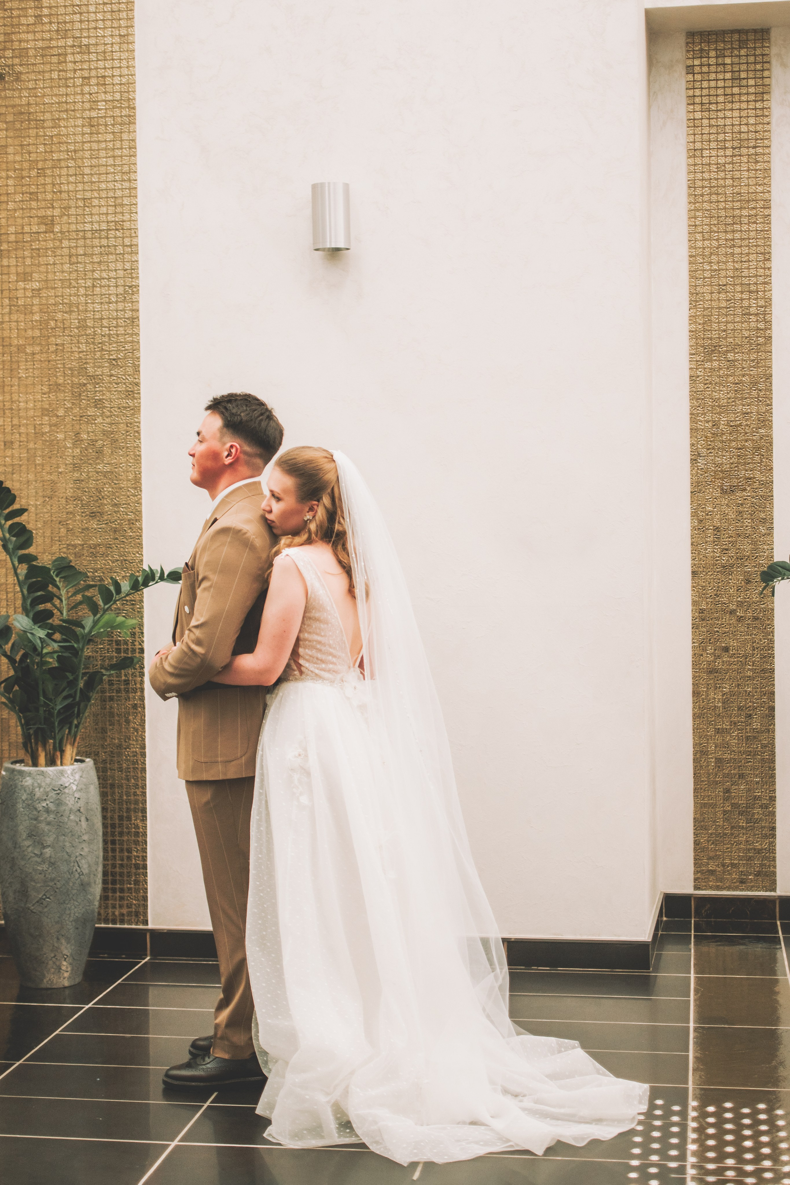 Альберт и Анастасия (Студийная фотосессия, роспись в ДК Нефтяник + фотосессия с гостями). Семейный и свадебный фотограф Губкинский и Ставрополь