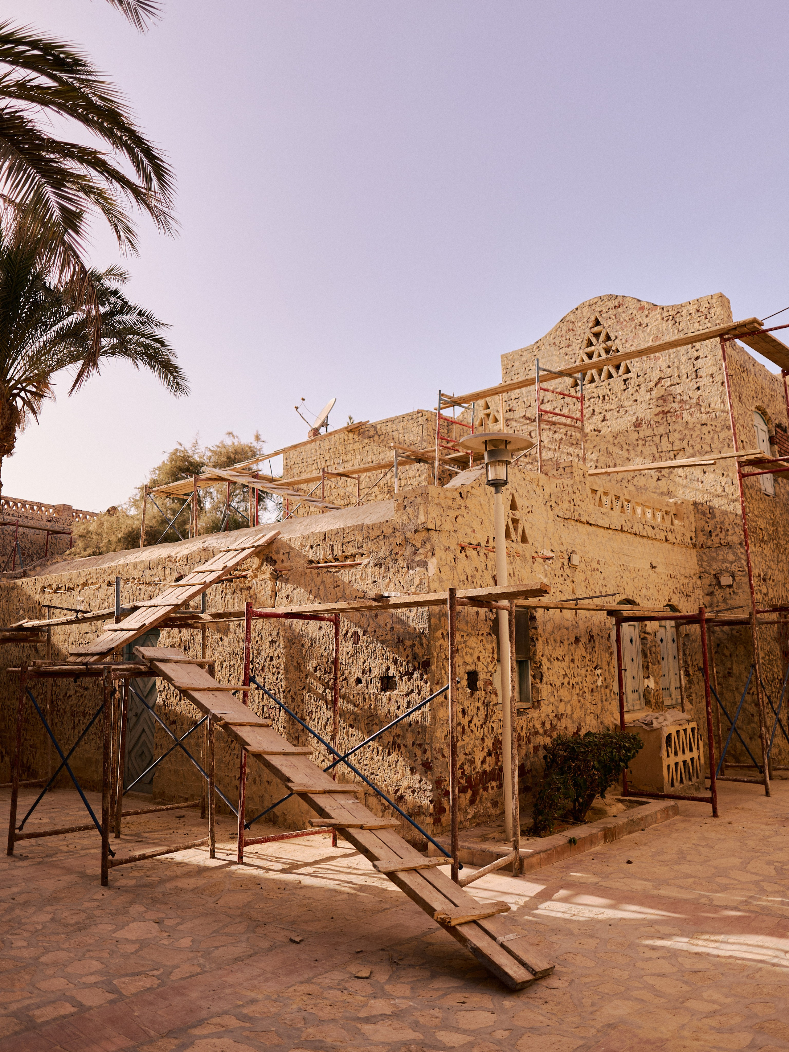 Другое 2. Jorgis Talè — photographer, kind person, teacher of arts and other mag