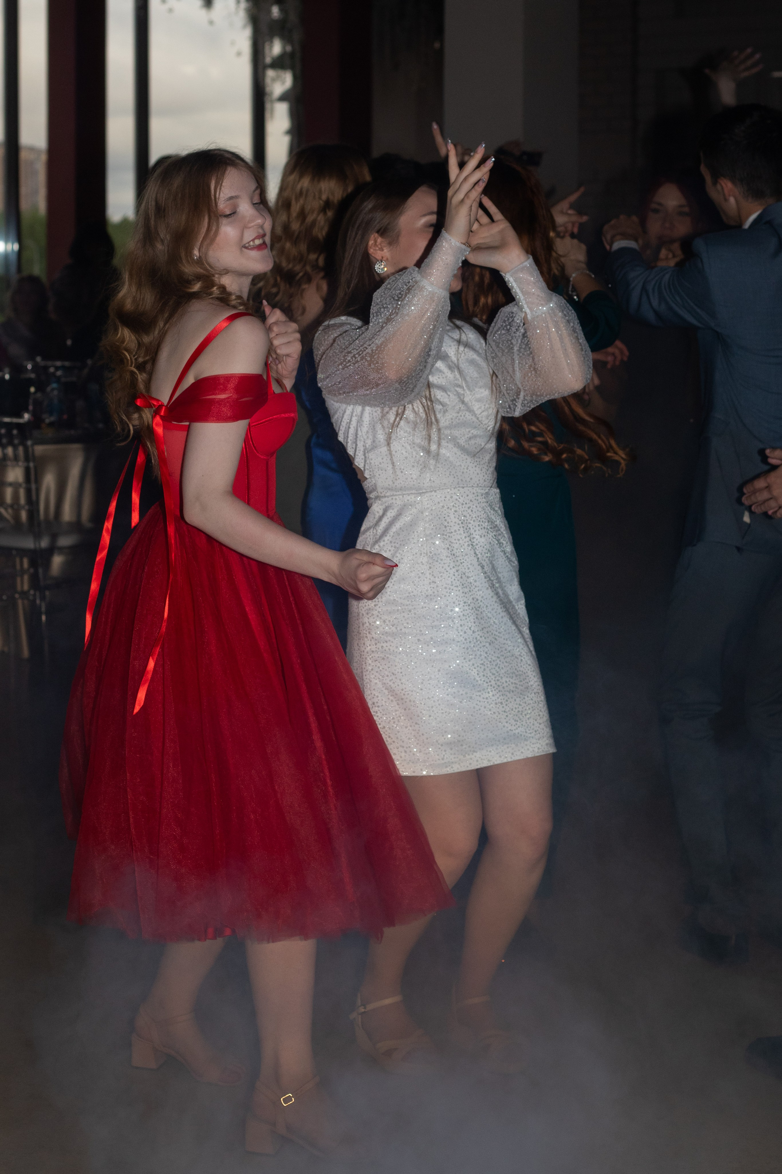 Выпускной в Винотеке. Свадебный и семейный фотограф в Сургуте и ХМАО Черепанова Наталья