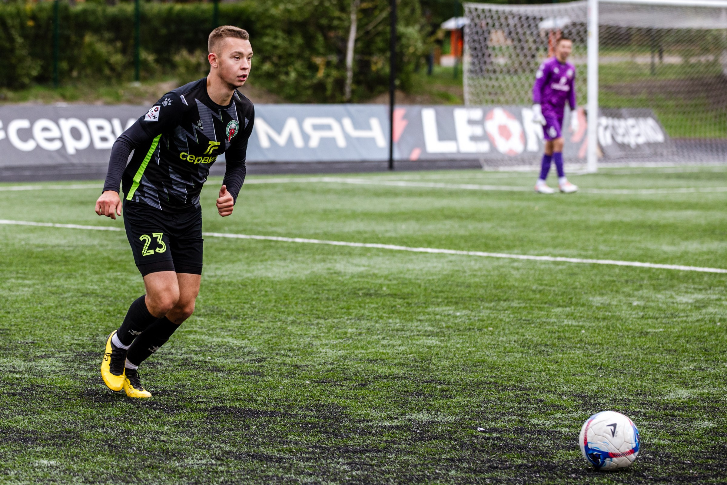 Первенство России по футболу LEON-Вторая лига Б | ФК Иркутск — Космос (Долгопрудный) | 14.09.25. Фотограф в Иркутске Евгения Айвазова