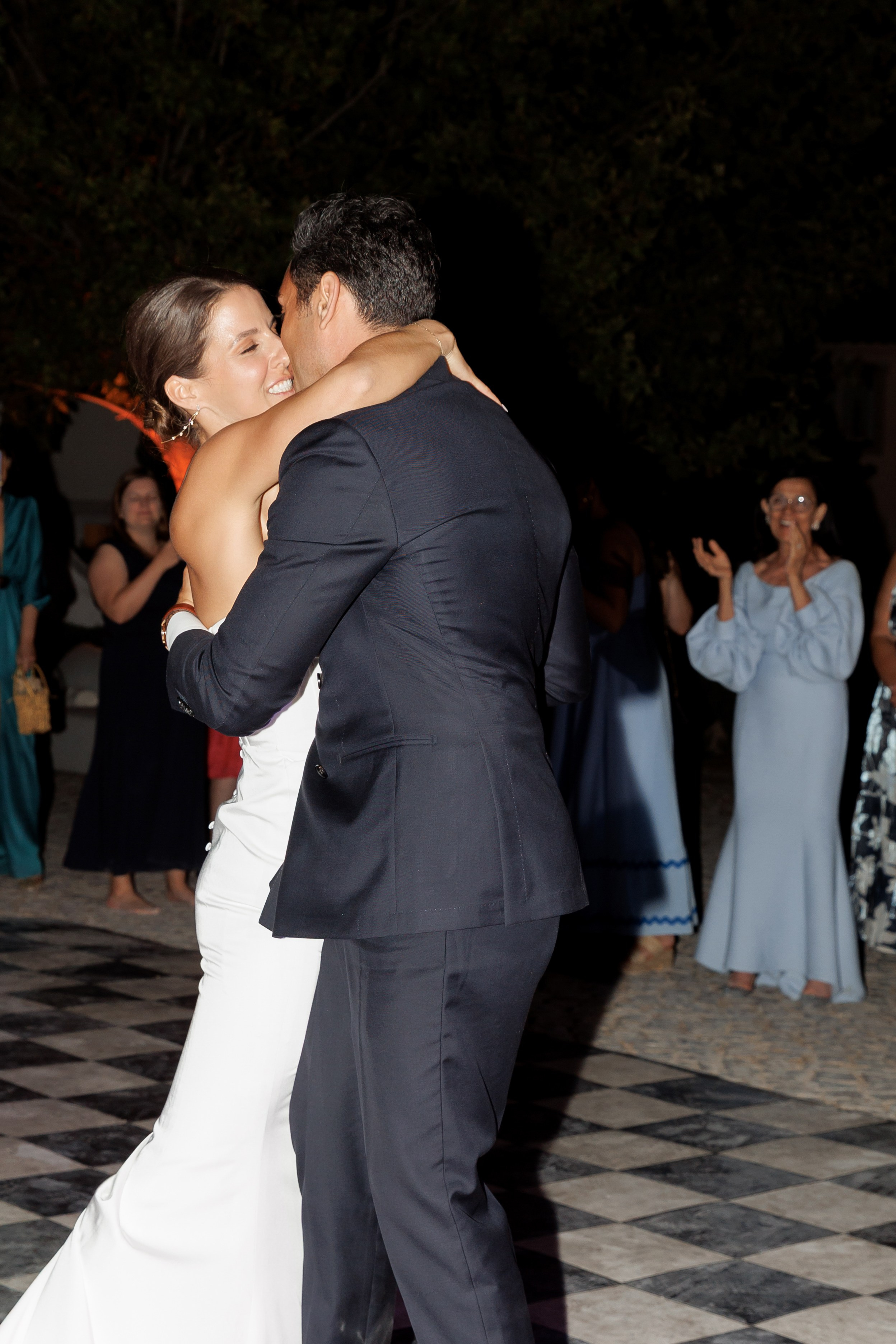 T & E. Wedding photographer
