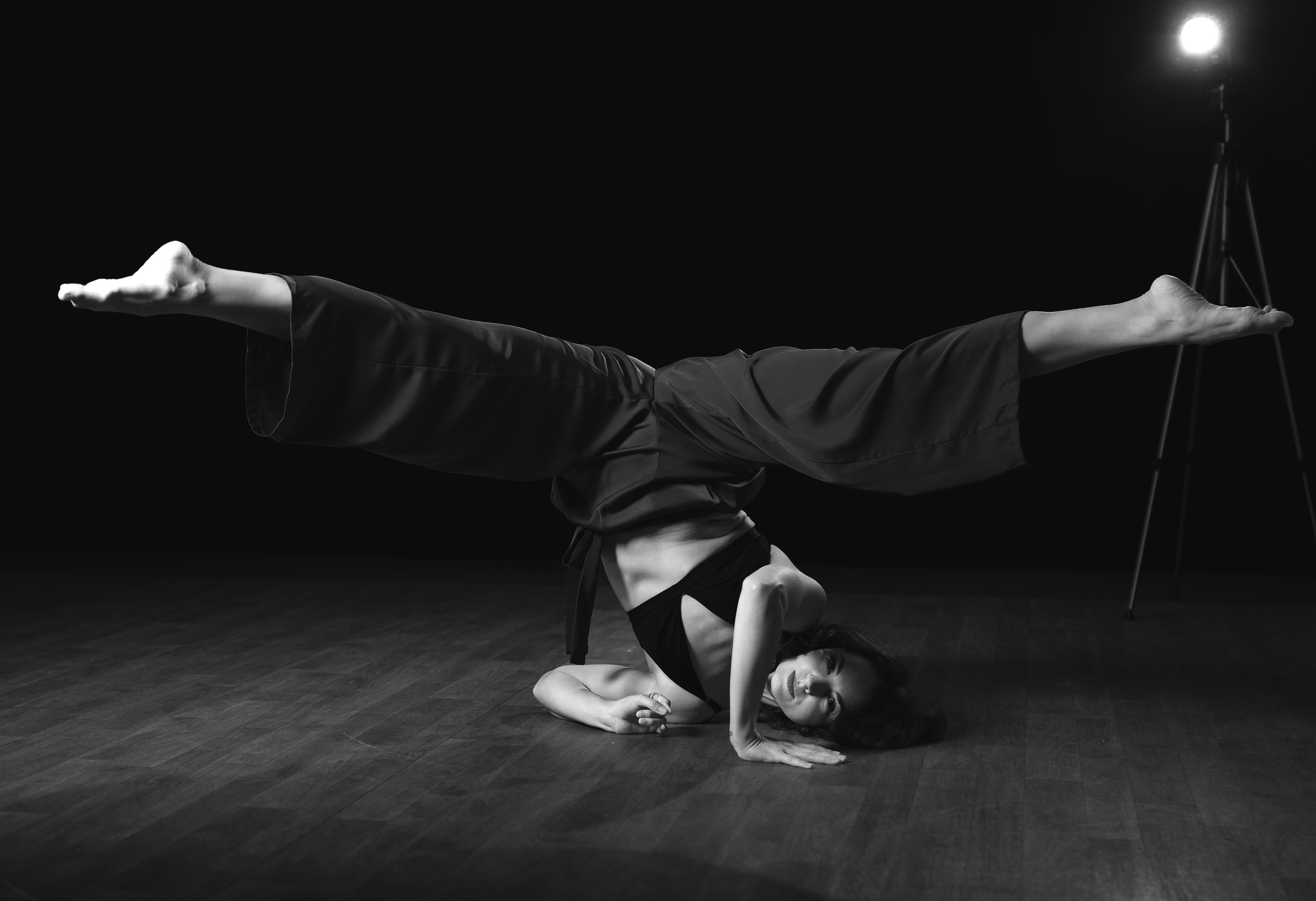 Dance MARIA. Сайт фотограф в Керчи Кислый Юрий