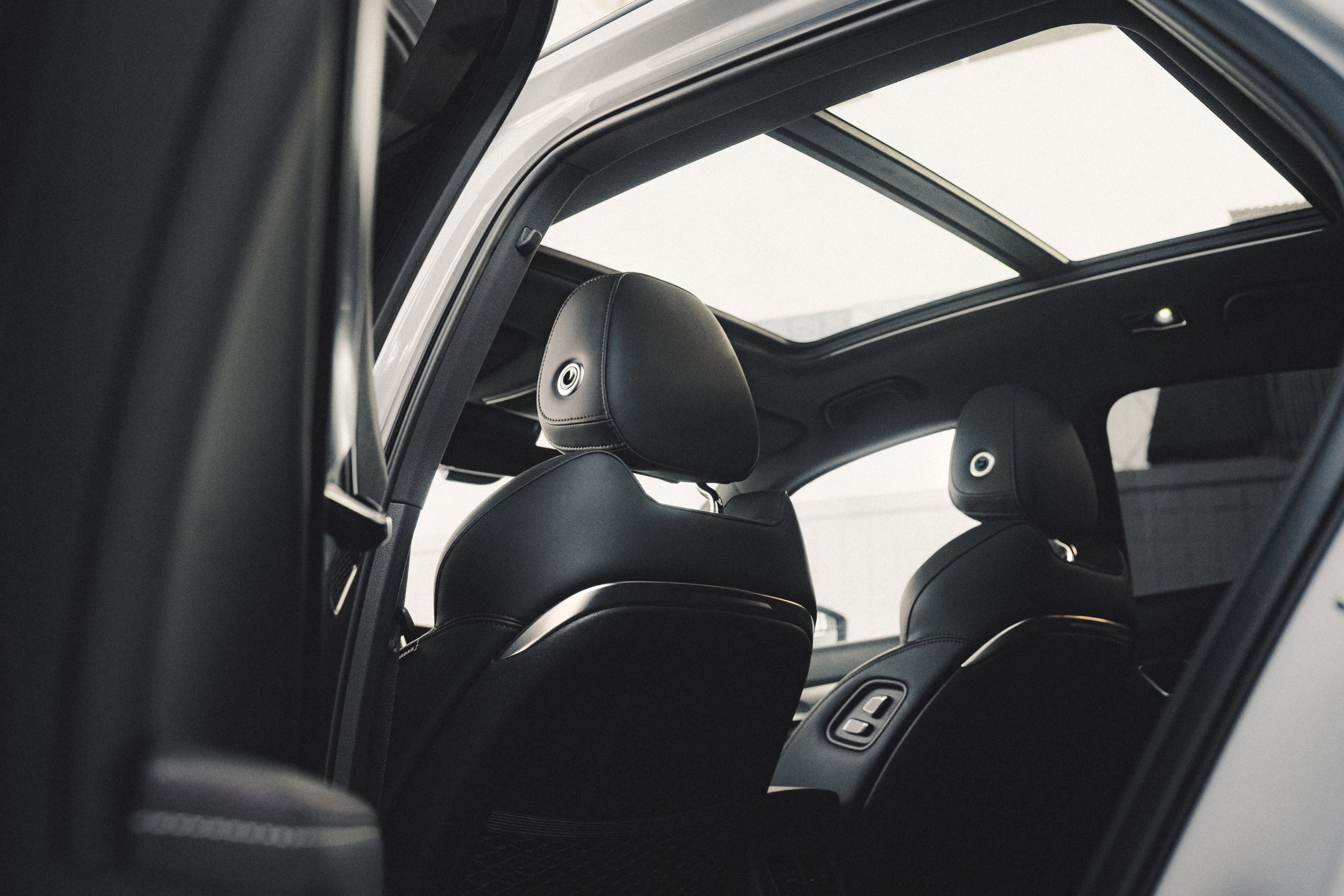 Автомобильная фотосессия Geely Tugella для Geely Motors. Фотограф Илья К. в Москве