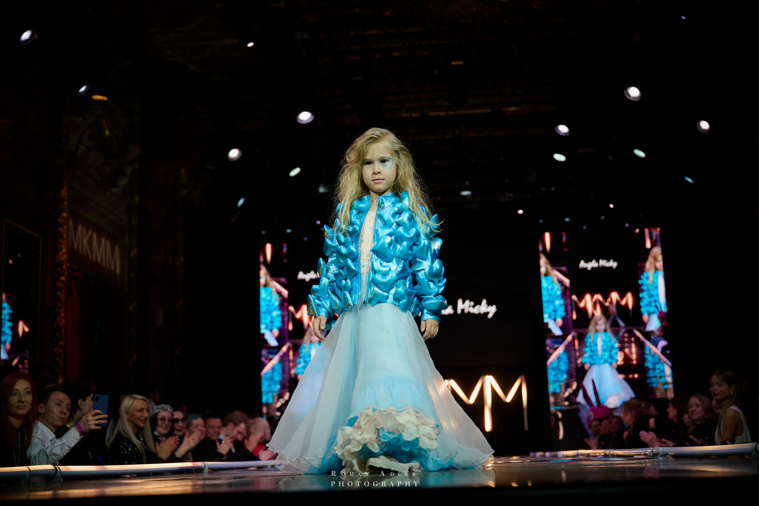 МКММ весна 2025. Фотограф Роман Адлер