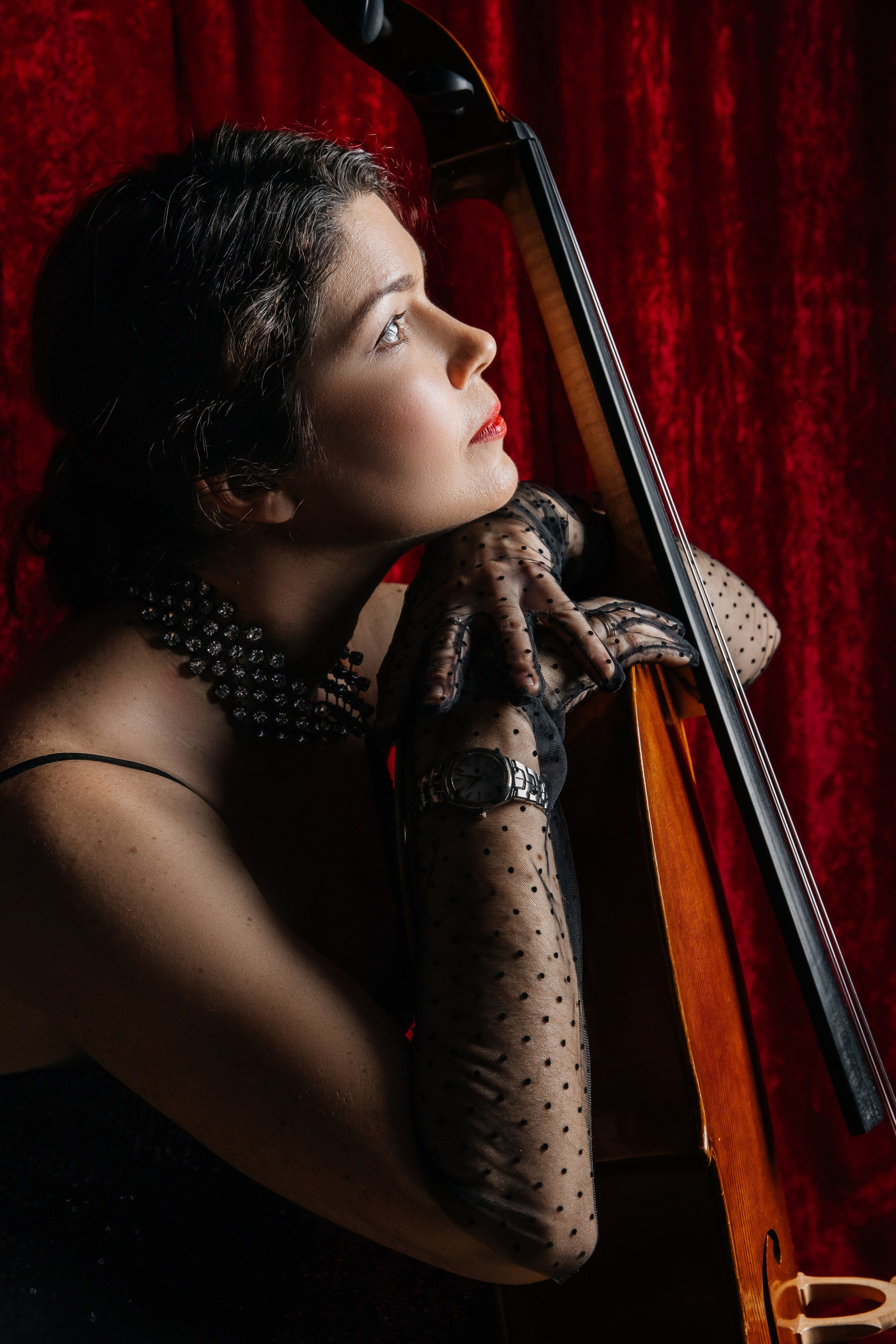 Content. Коммерческий фотограф, ретушёр Анастасия Пачина