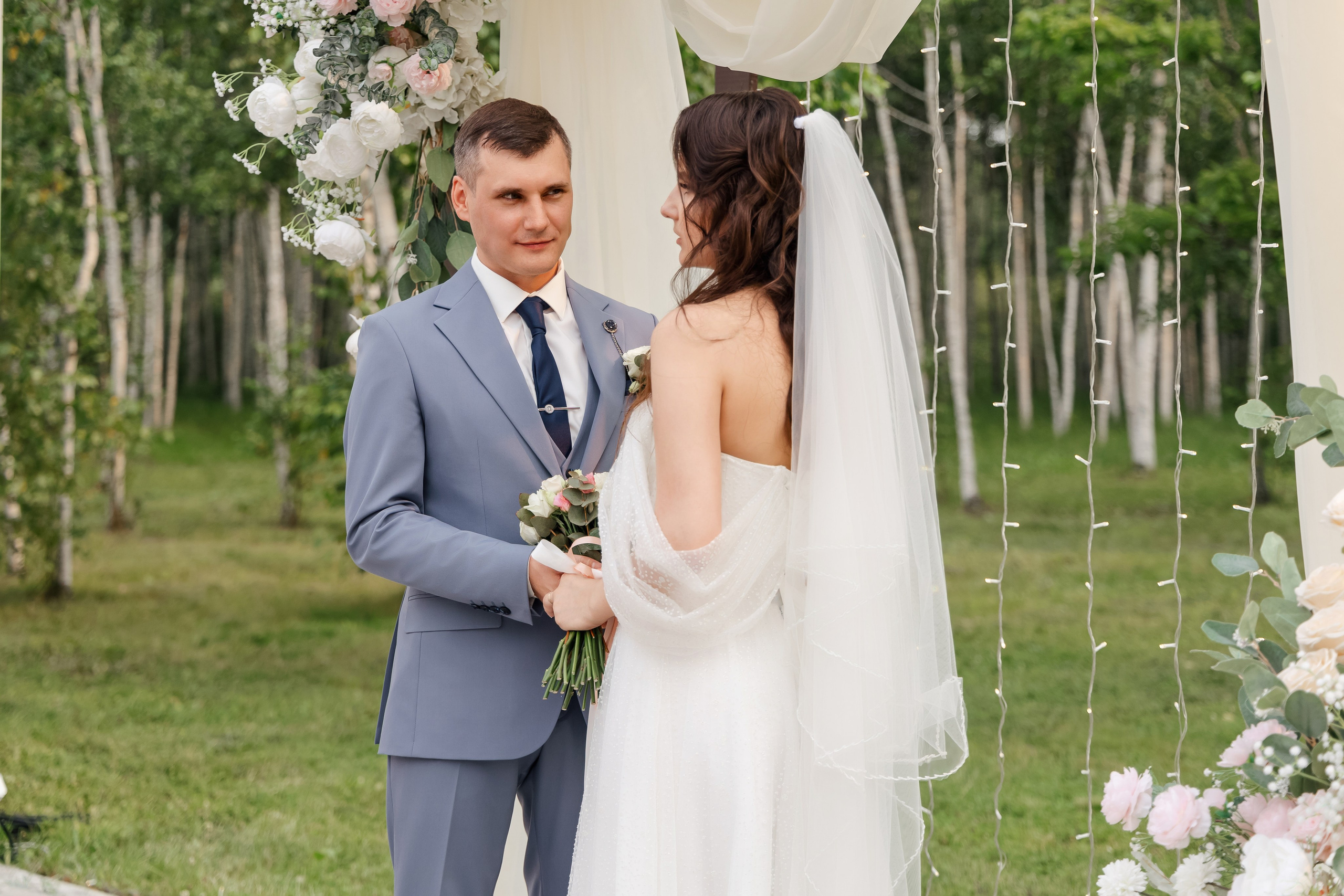 Антон и Яна. Сборы. Дом Офицеров. Выездная. Мельница. Свадебный фотограф в Хабаровске