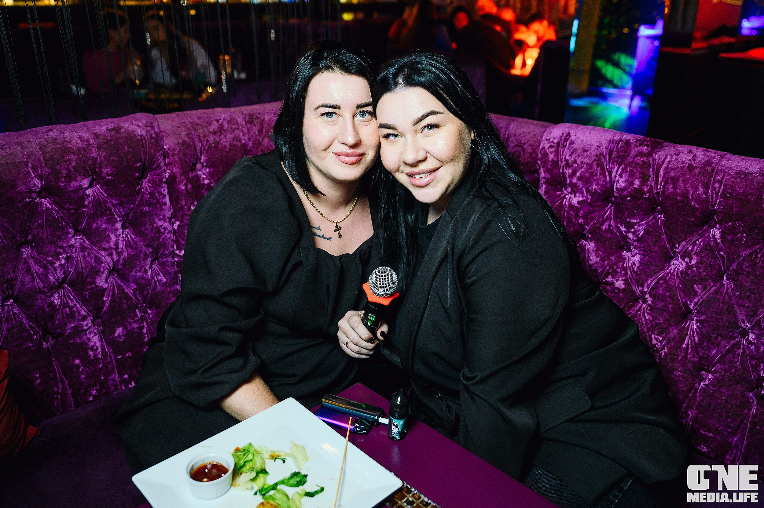 Фоторепортаж из караоке-клуба Эйфория. One Media Life: фоторепортажи, фотоотчеты с мероприятий и заведений