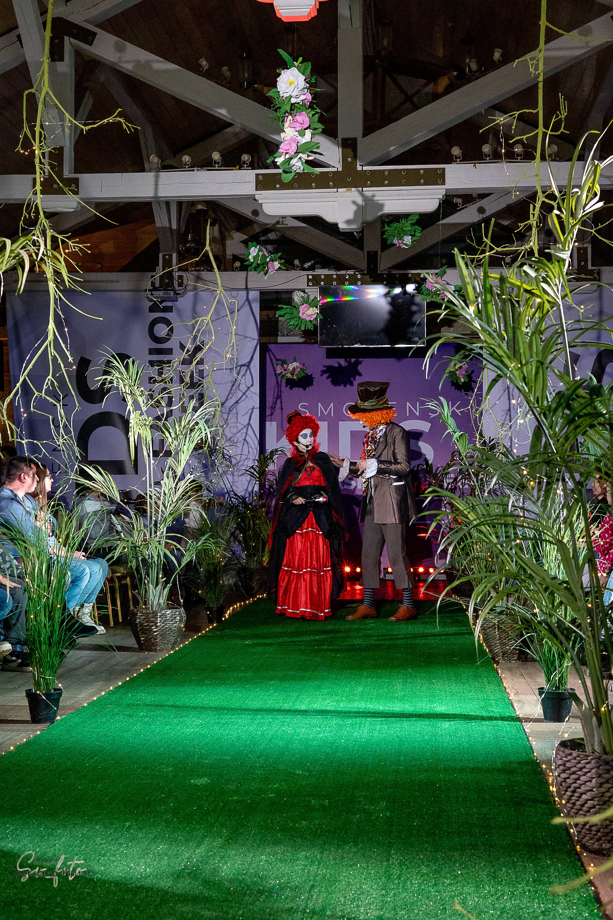 Smolensk Fashion Week_показы_ДЕНЬ 3_ФИНАЛ_Алиса в стране чудес. Главная