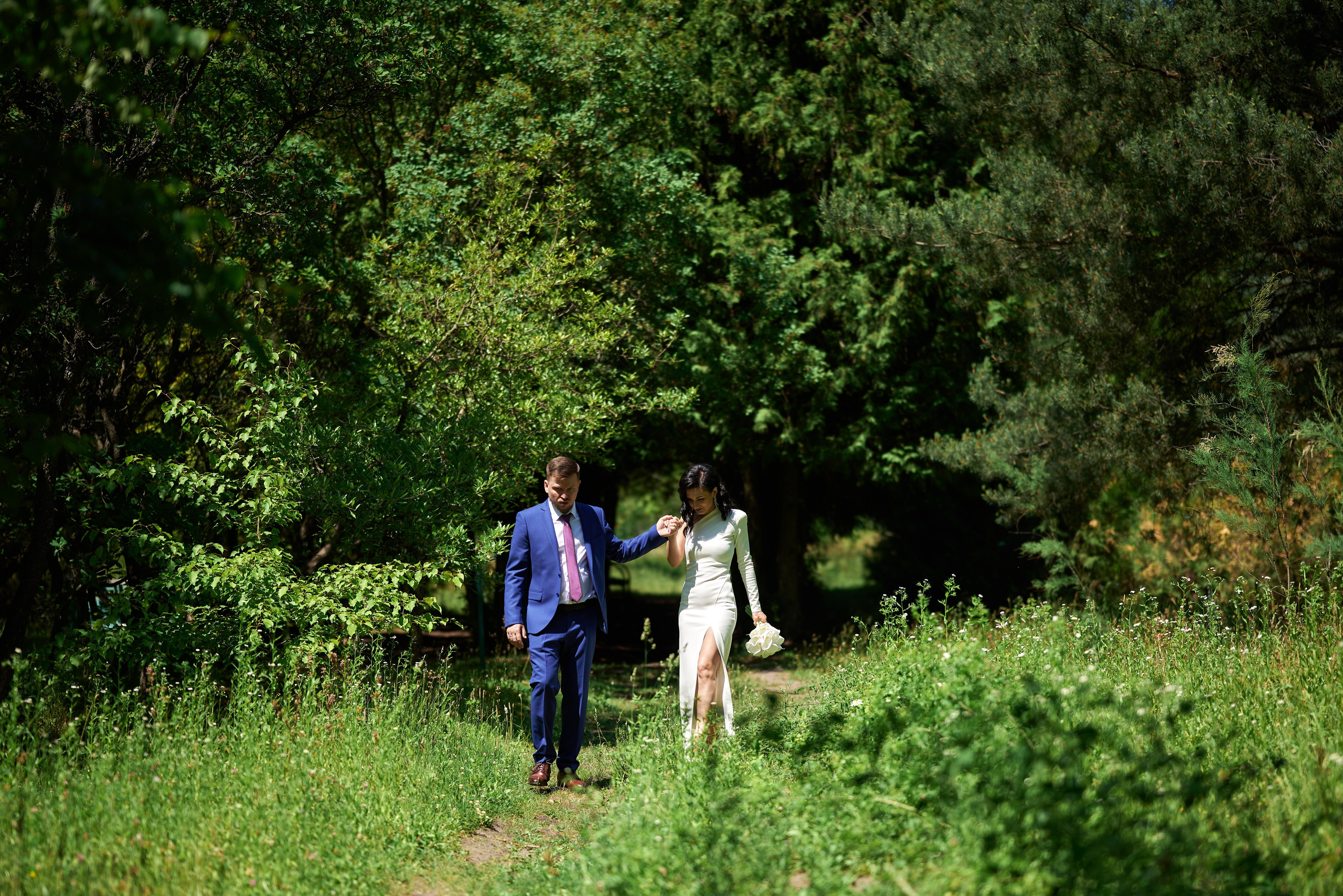 Фотограф на свадьбу в Старом Осколе, фотосессия свадьбы. Профессиональный фотограф Старый Оскол, Губкин — свадьба, венчание, крещение, юбилей и день рождения