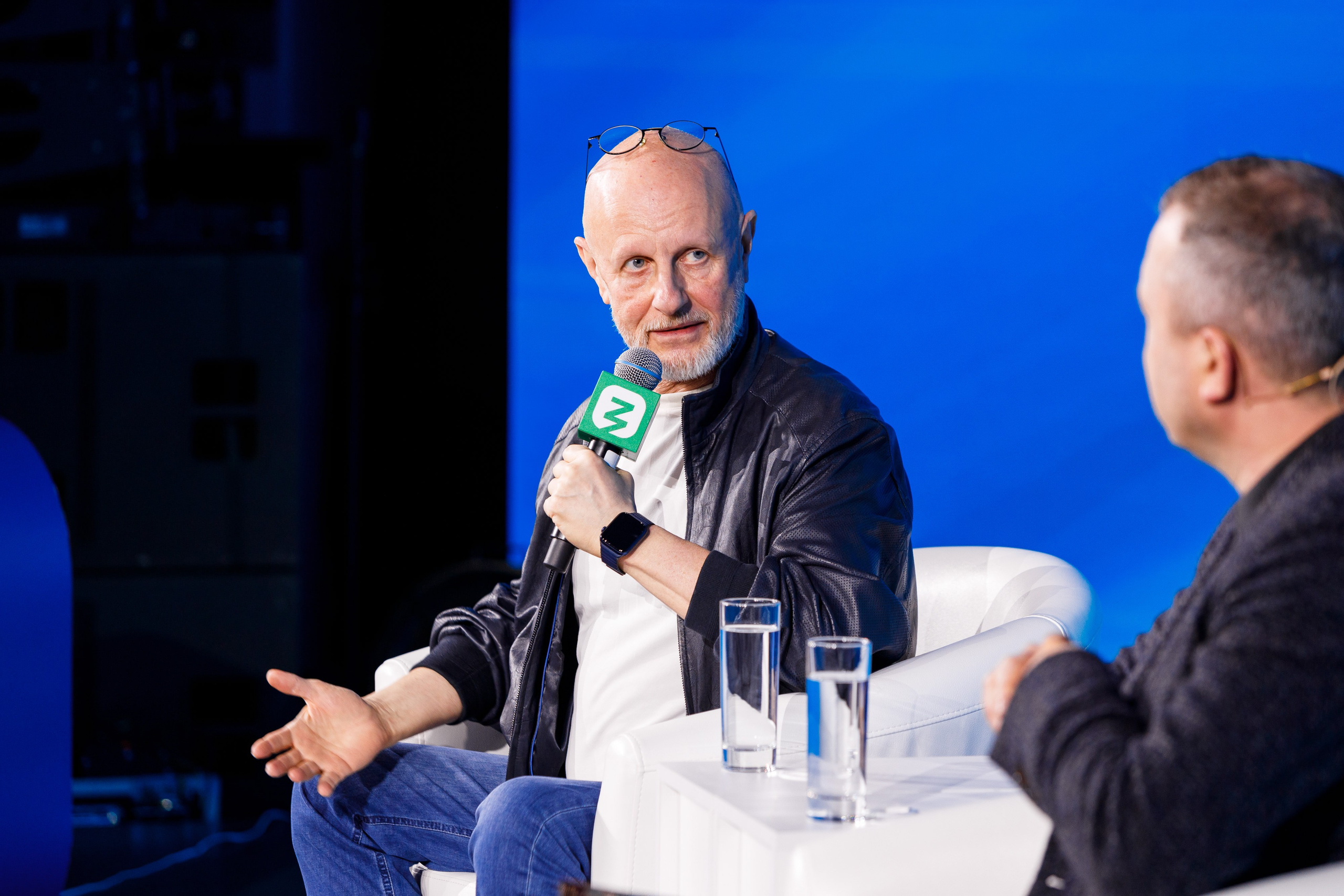 Всемирный фестиваль молодёжи 2024 в России. Репортажный фотограф в Москве, Сочи и Санкт-Петербурге