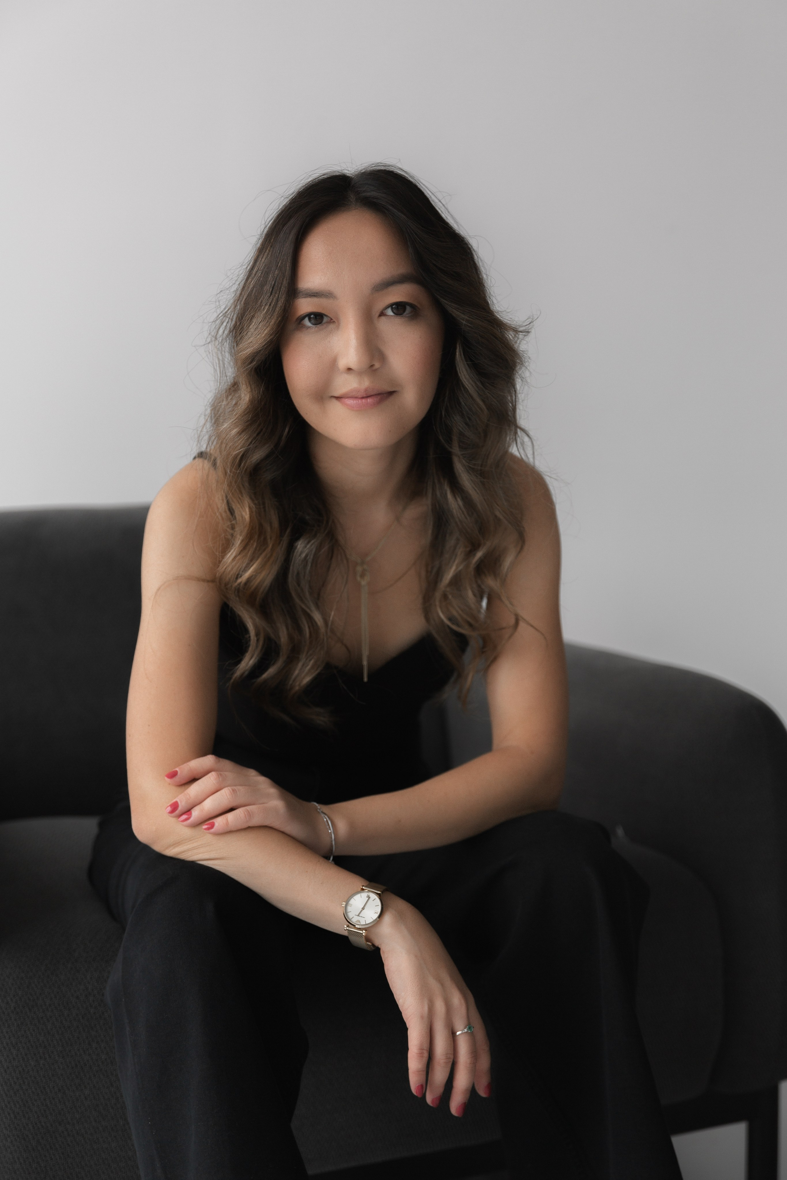 Professional Woman Portrait Dubai | Refined Portraits