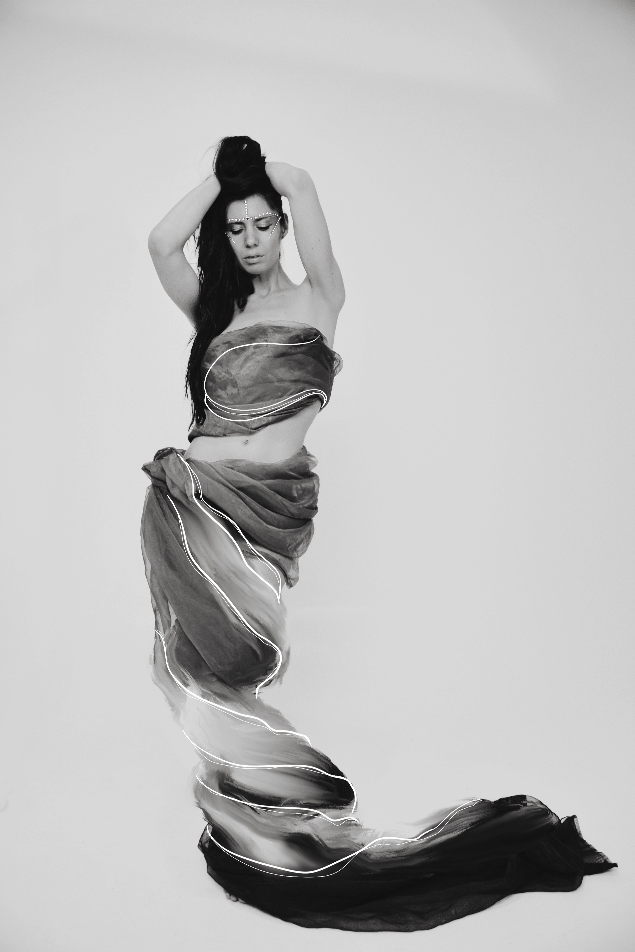 Lines 𓁿. Cari Clavijo | dancer | artist