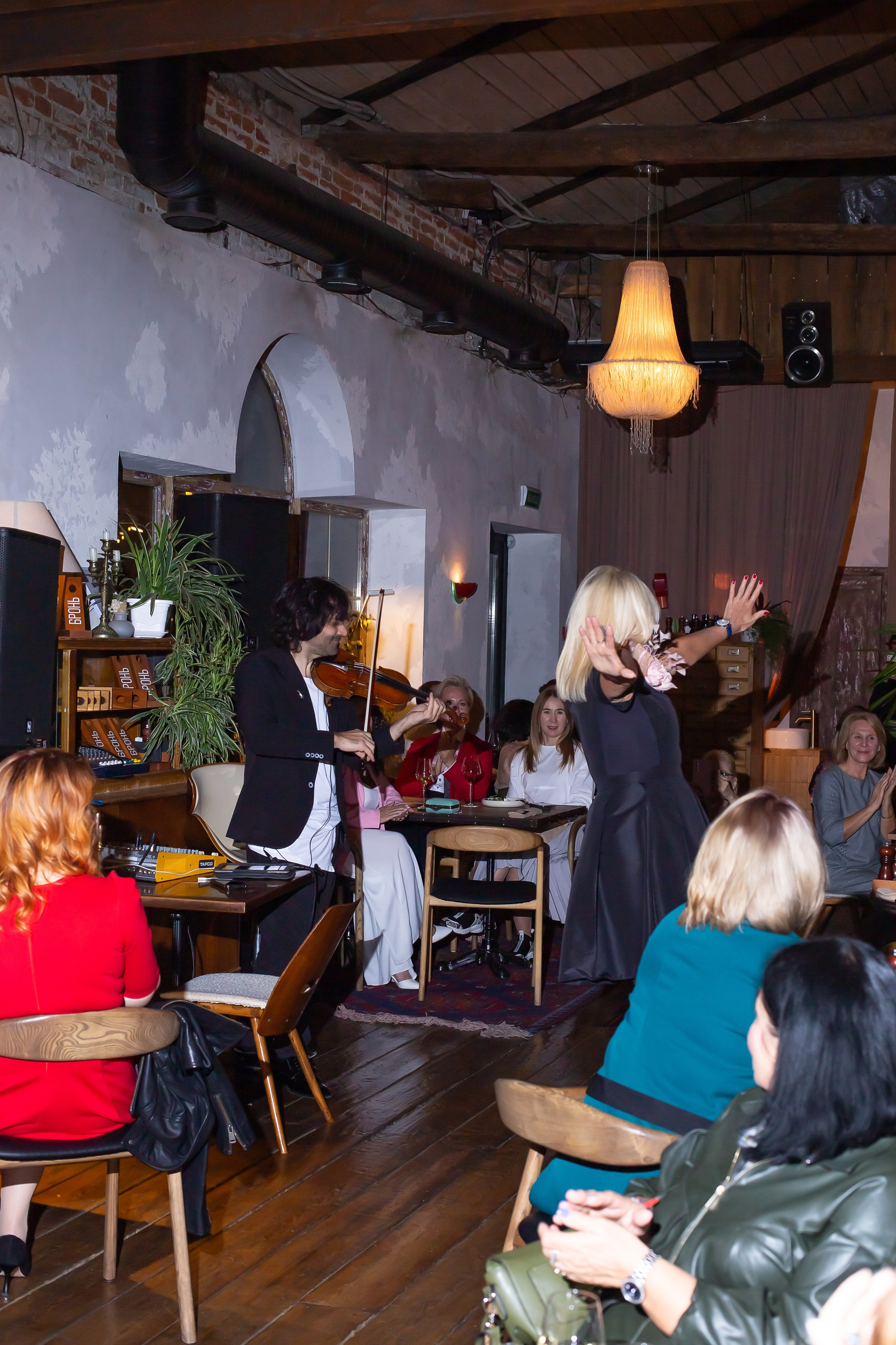 Клуб «Горожане». Свадебный фотограф Анастасия Багдасарян