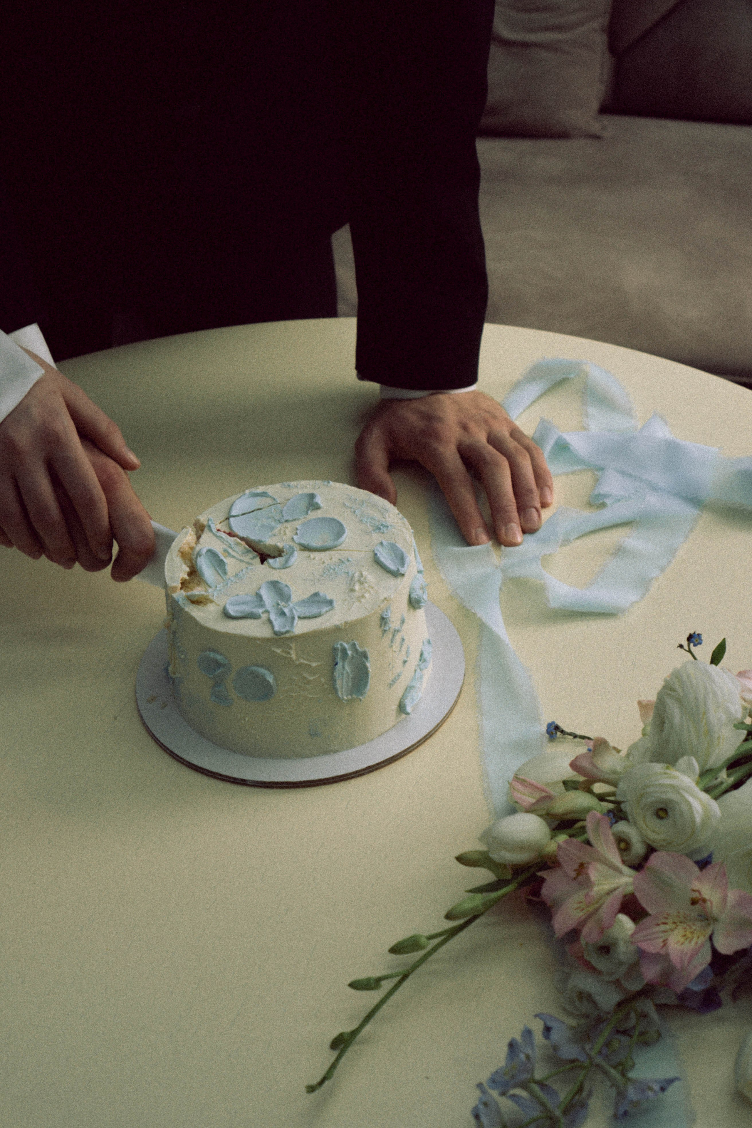 СВАДЕБНАЯ СЬЕМКА В ОТЕЛЕ. СБОРЫ ЖЕНИХА И НЕВЕСТЫ И ТАКЖЕ ТОР И ПОДГОТОВКА К ПРОГУЛКЕ. Профессиональный фотограф, Санкт-Петербург — Виктория Богомолова