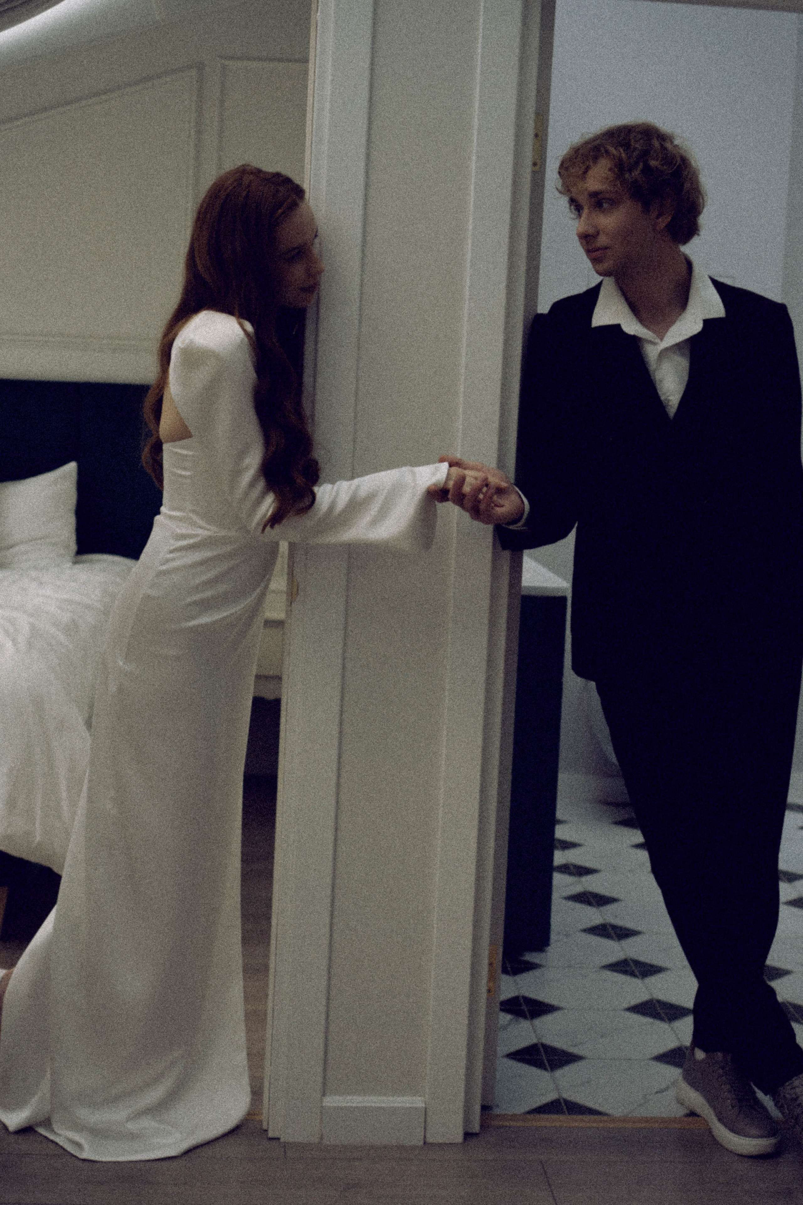 СВАДЕБНАЯ СЬЕМКА В ОТЕЛЕ. СБОРЫ ЖЕНИХА И НЕВЕСТЫ И ТАКЖЕ ТОР И ПОДГОТОВКА К ПРОГУЛКЕ. Профессиональный фотограф, Санкт-Петербург — Виктория Богомолова