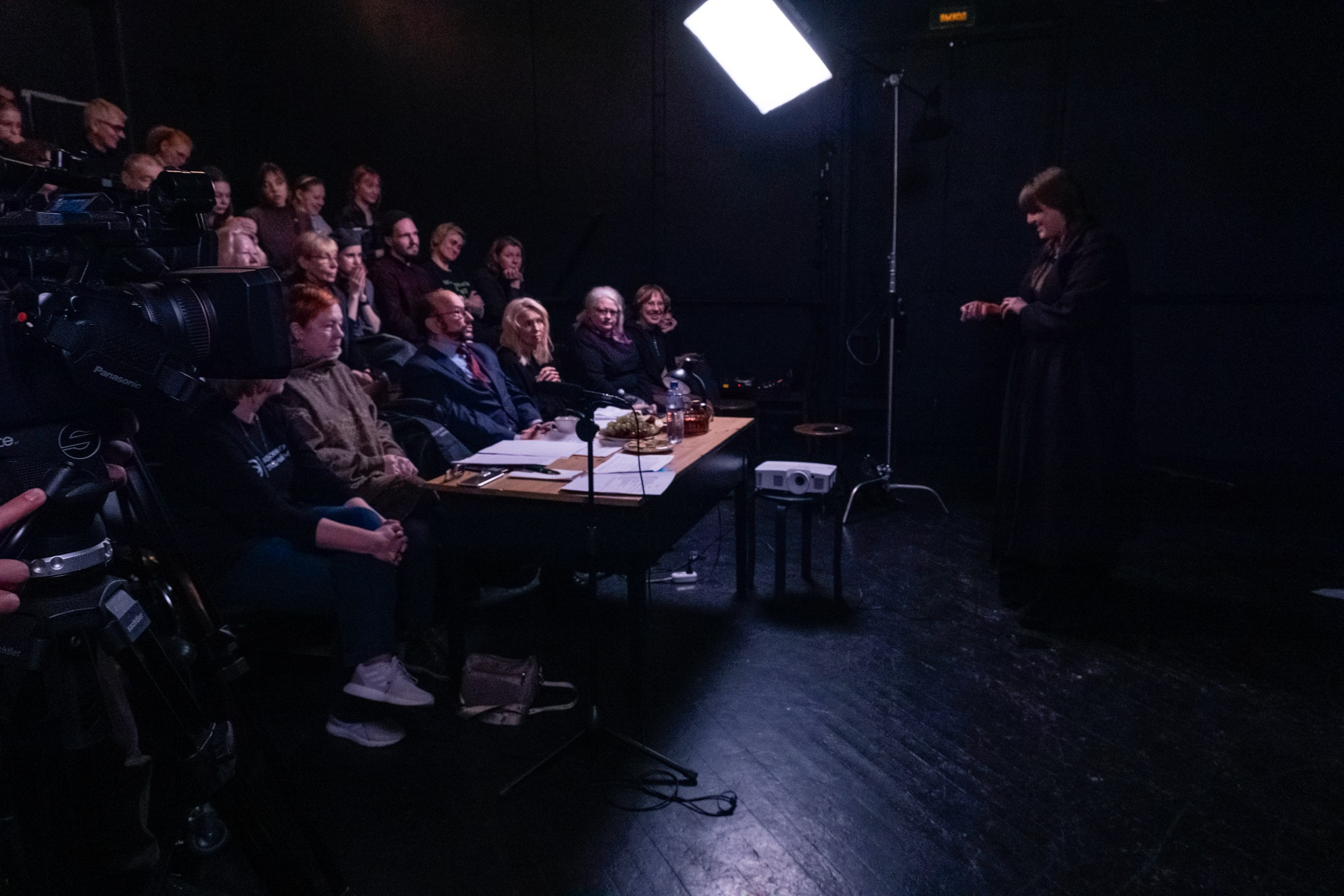 Видеокнига этюдного метода Вениамина Михайловича Фильштинского для социально-художественных проектов. Фотограф в Санкт-Петербурге и Москве Юлия Паршакова