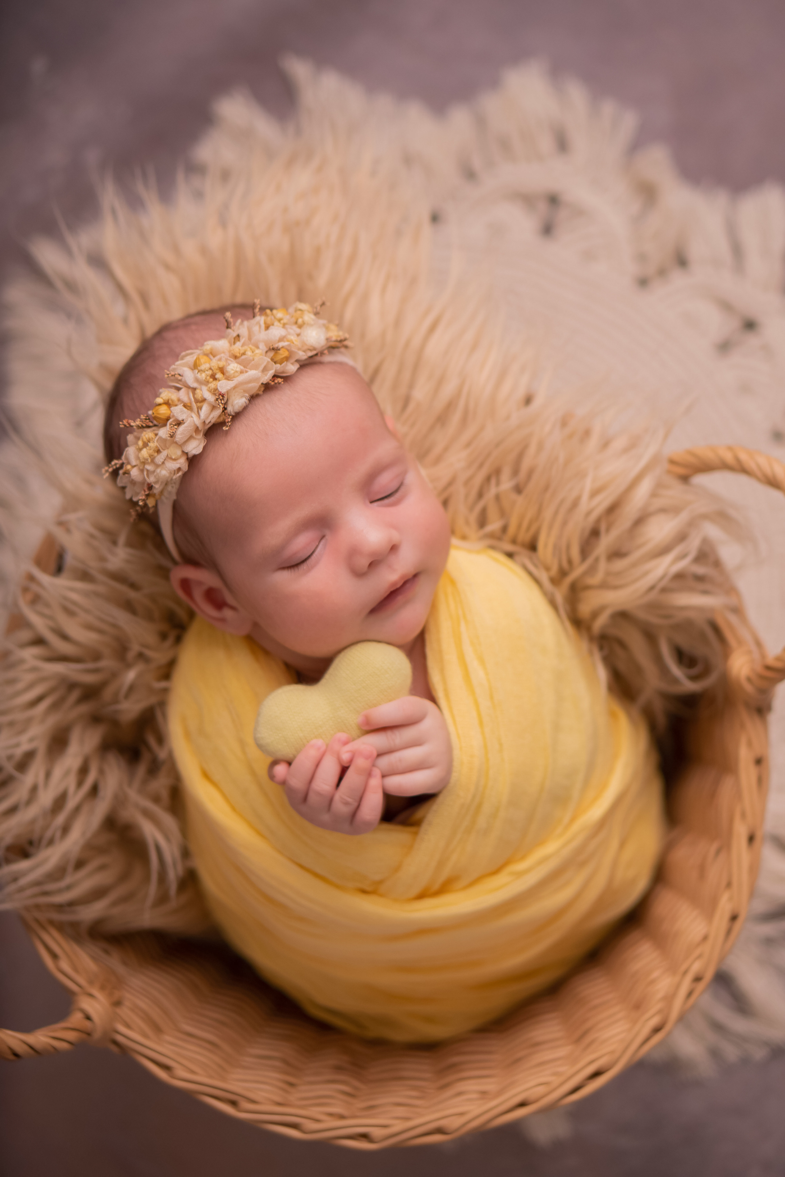 Новорожденные. Фотограф новорожденных, беременности и семейных фотосессий в Томске