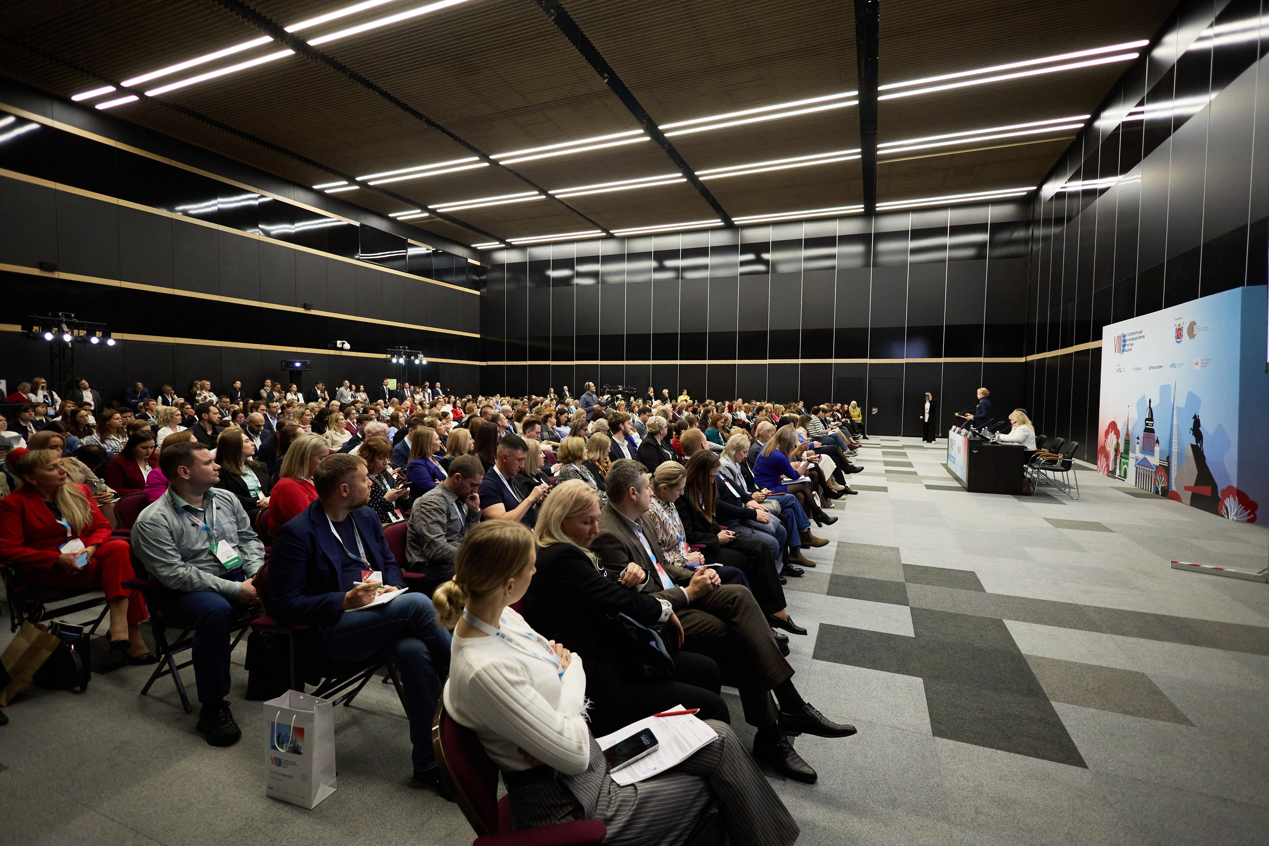 Фотограф на конференцию в Санкт-Петербурге. Профессиональный спортивный фотограф в Санкт-Петербурге