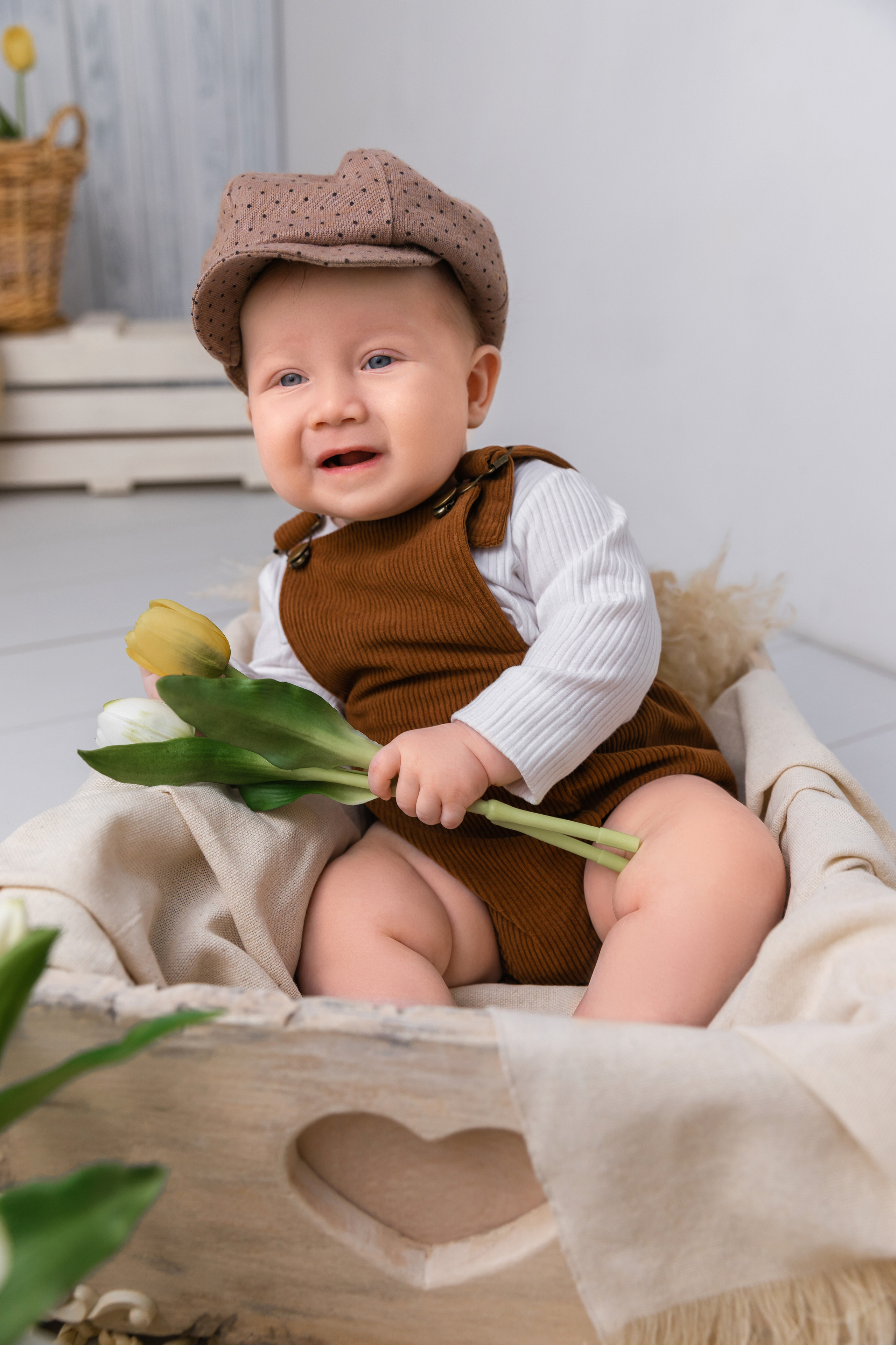 Малыши от 2 до 12 месяцев. Детский фотограф Сургут Надежда Фриз