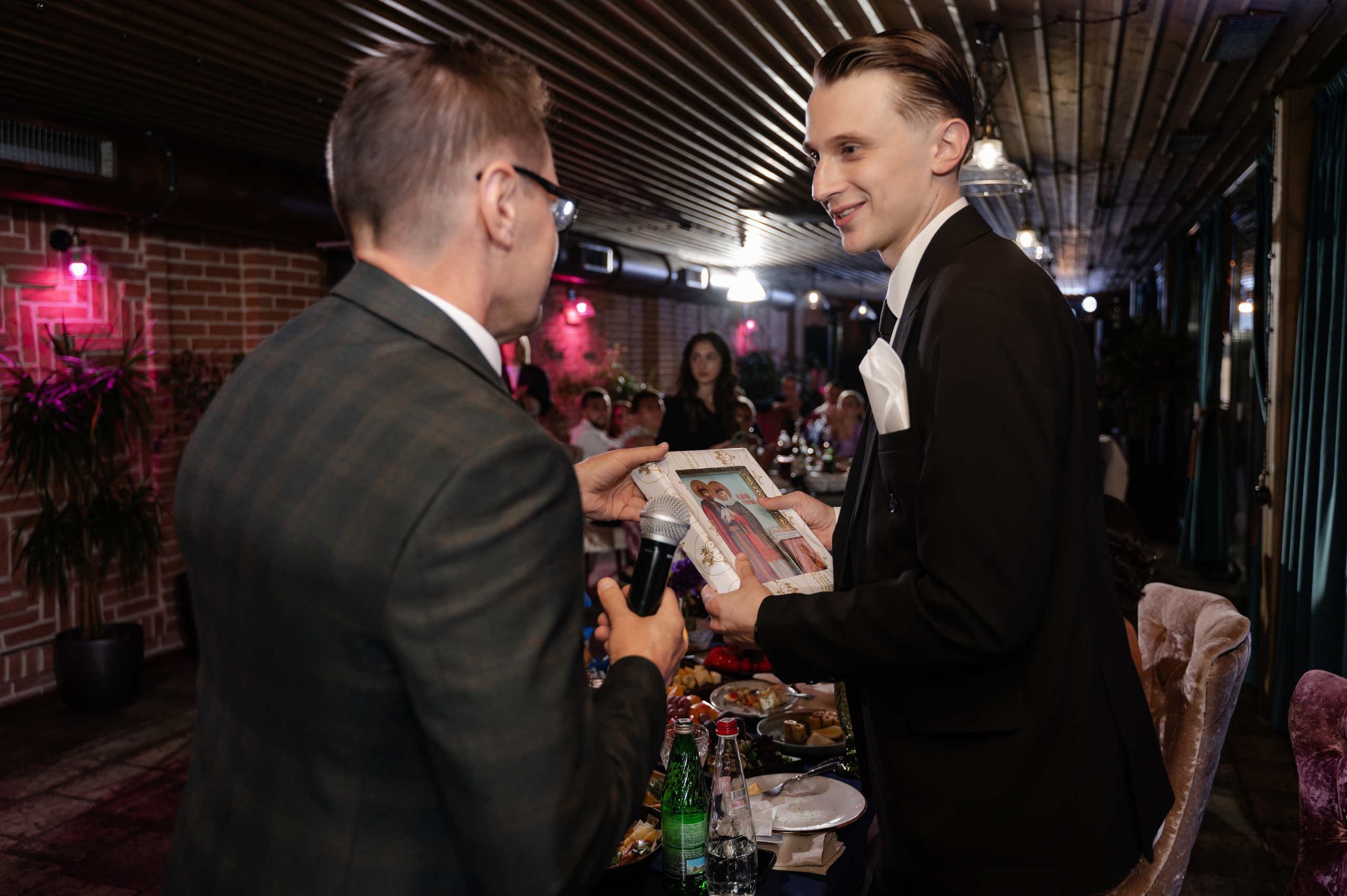 Свадебный фотограф в Ростове отель Хаят. Свадебный фотограф в Ростове Максимов Максим