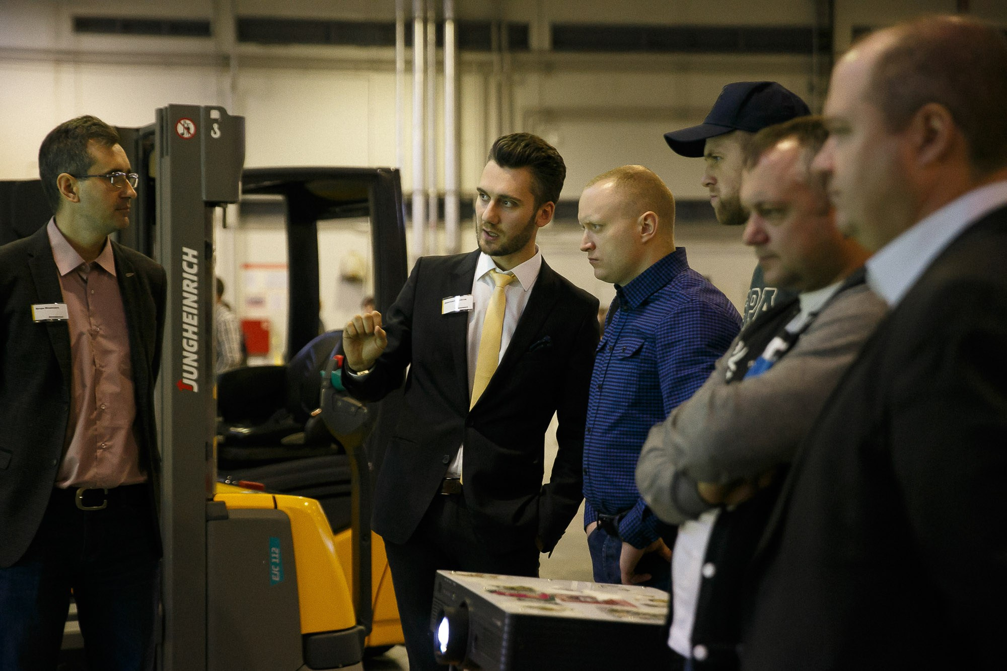 JUNGHEINRICH. Рабочая сторона — бизнес портрет и репортаж в Санкт-Петербурге