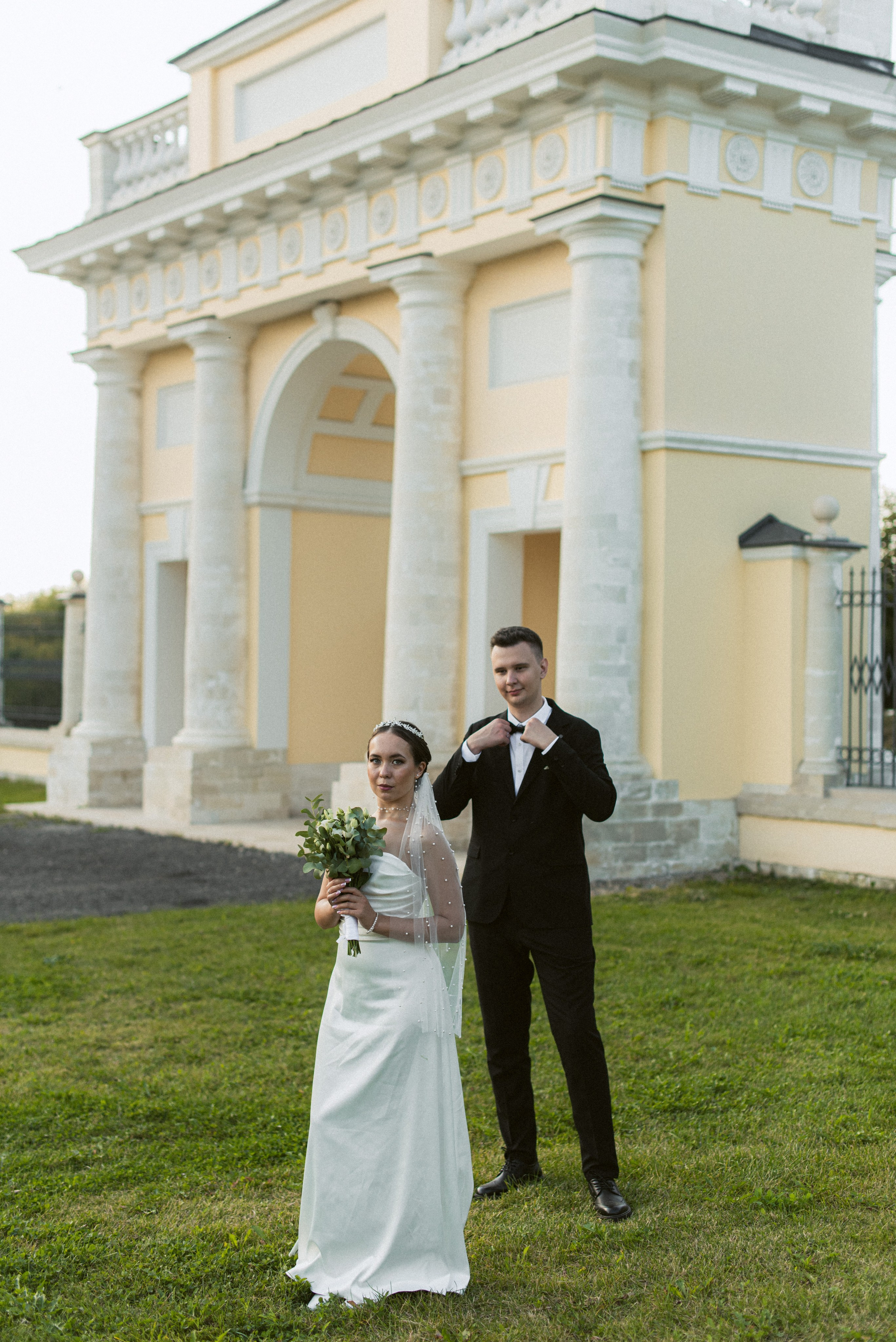 Свадебная фотосессия: свадьба в Южном Бутово и прогулка в Усадьбе Гребнево | Алёна Макеева. Свадебный и семейный фотограф в Москве и МО (Фрязино, Королёв, Коломна) Макеева Алёна