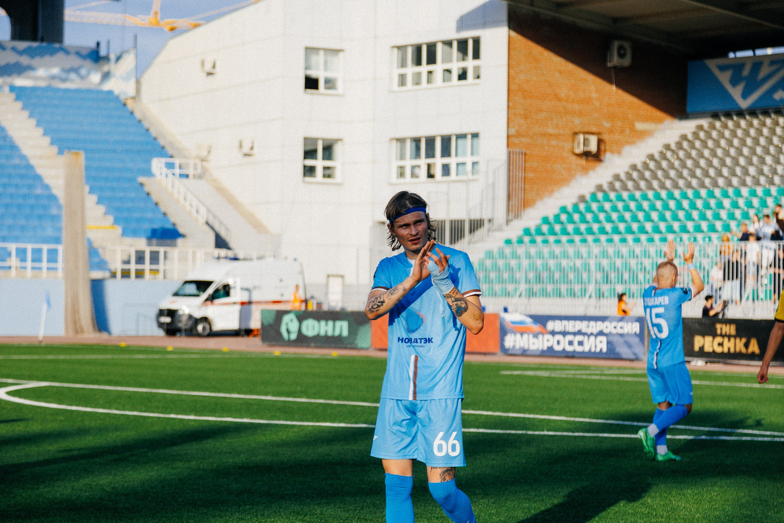 ФК ЧЕЛЯБИНСК Х ФК ВОЛГА. Репортажный фотограф Макс Брагин