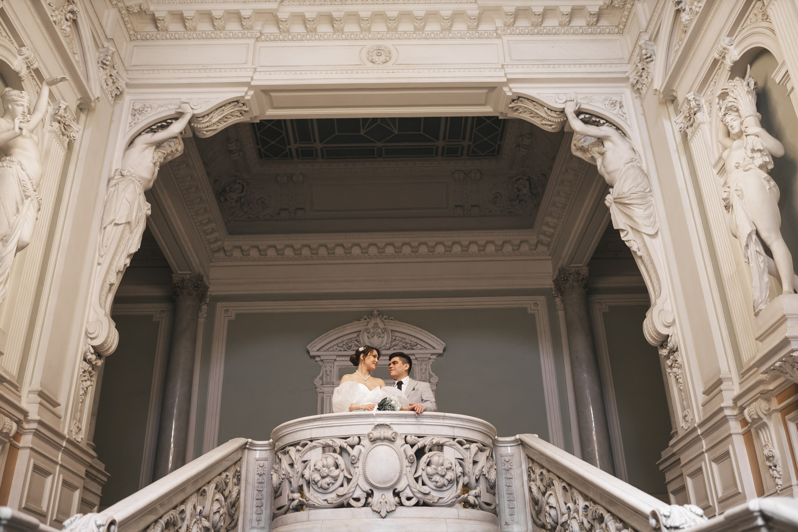 Загс на Английской набережной. Свадебный и женский фотограф в Санкт-Петербурге Муртеева Екатерина