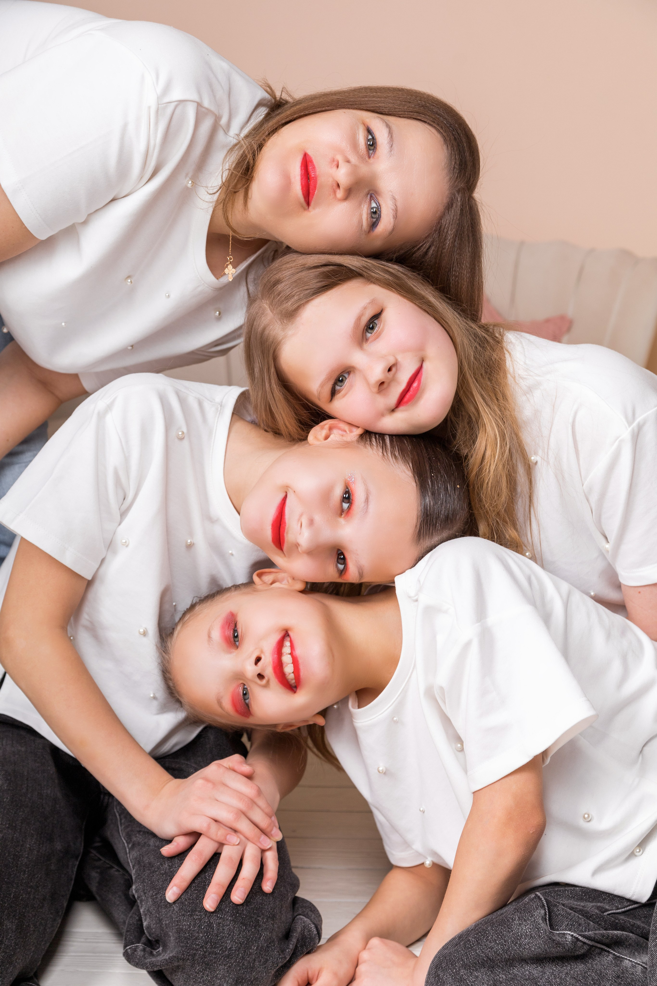 Фотопроект к 8 марта.2024 г фотостудия PION. Фотограф Мурманск Лилия Маер