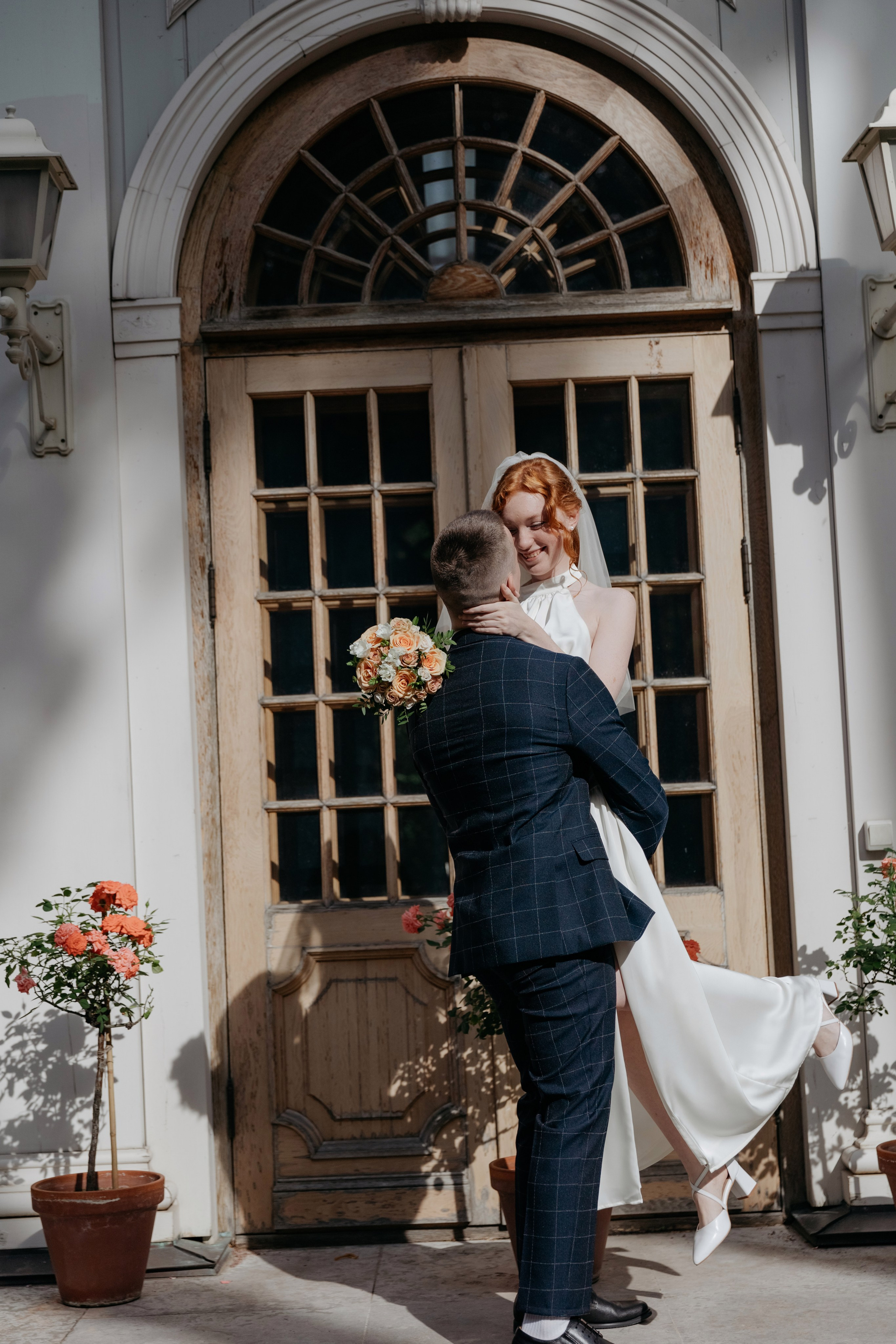 Кроме чувств, ничто не способно излечить душу, равно как ничто, кроме души, не способно излечить чувства. Свадебный фотограф в Санкт-Петербурге