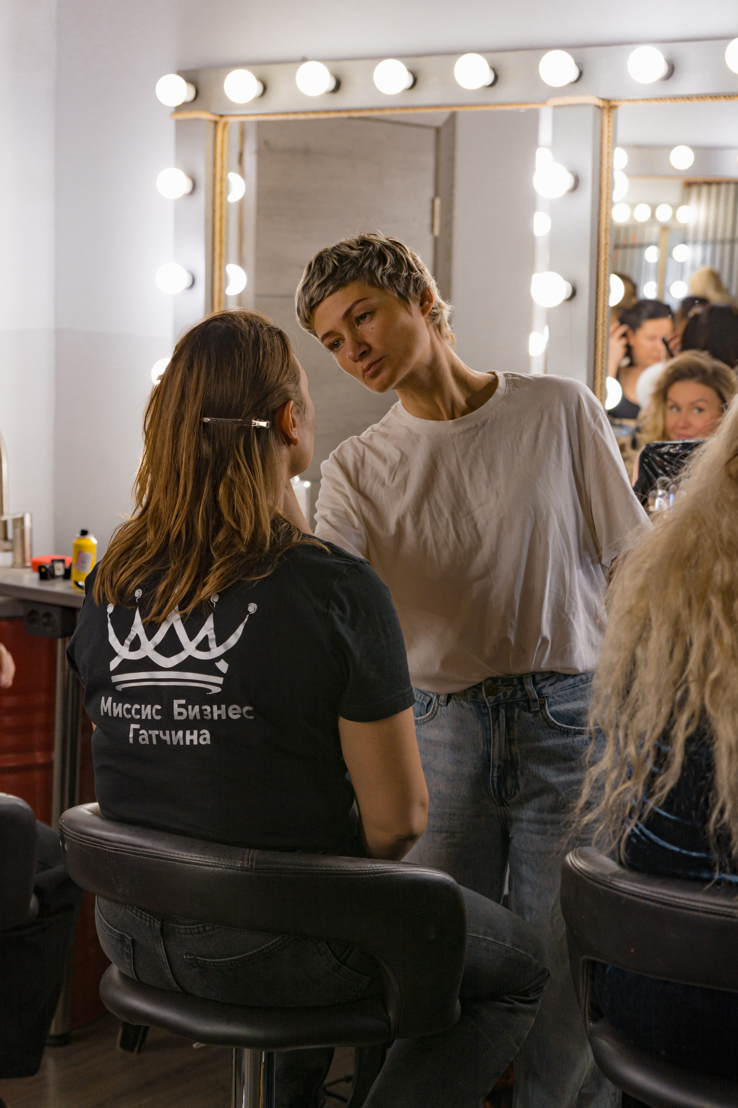 Фэшн-съёмка участниц Миссис Бизнес Гатчина 2023. Портретный фотограф в Санкт-Петербурге Дмитриева Наталия