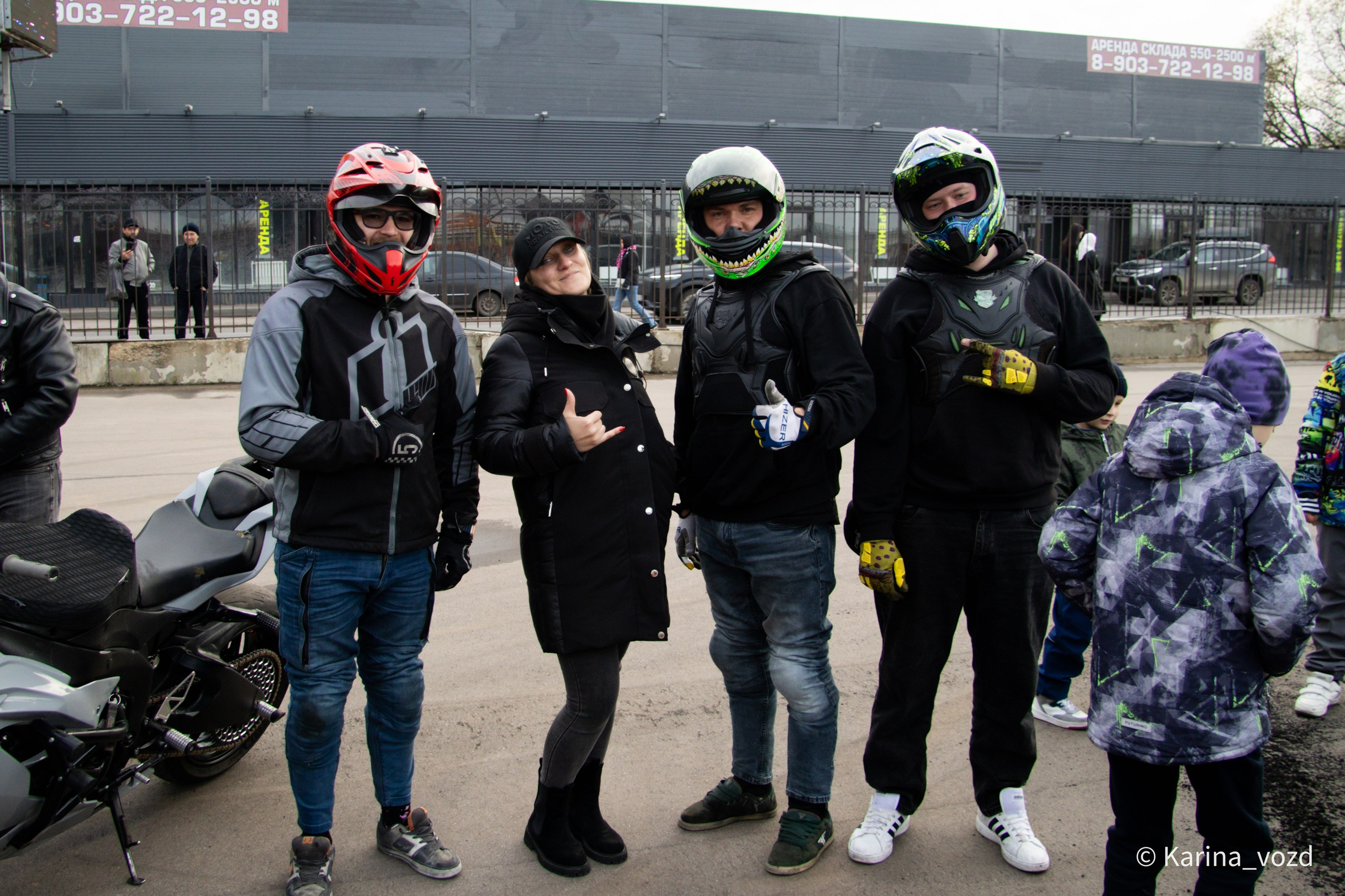 Выступление команды МОТО ШОУ SMT (Стантрайдинг, мотошоу). Репортажный фотограф в Москве и Зеленограде Karina-vozd