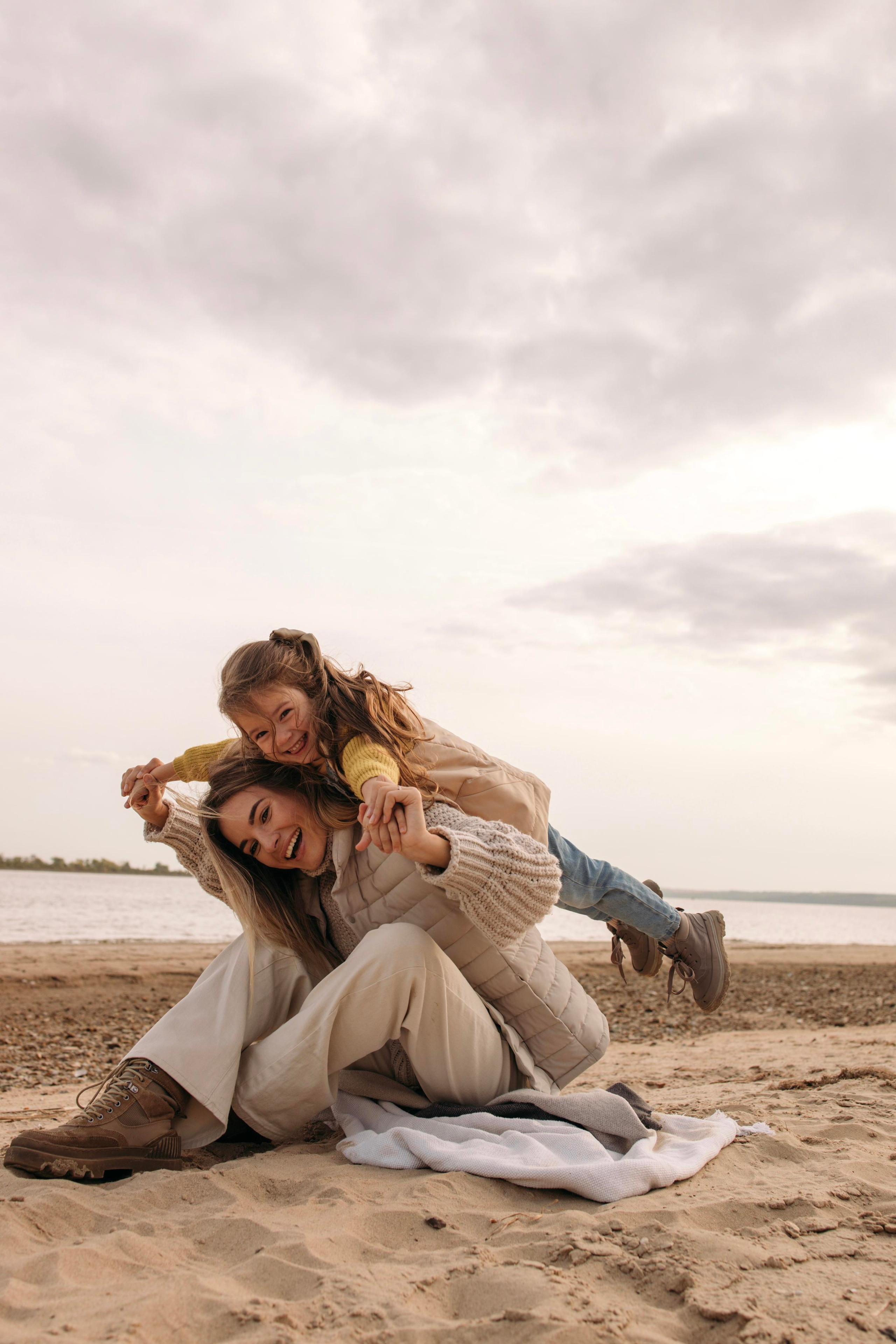 Лена и Оливия. Меня зовут Сабина, и я ваш фотограф