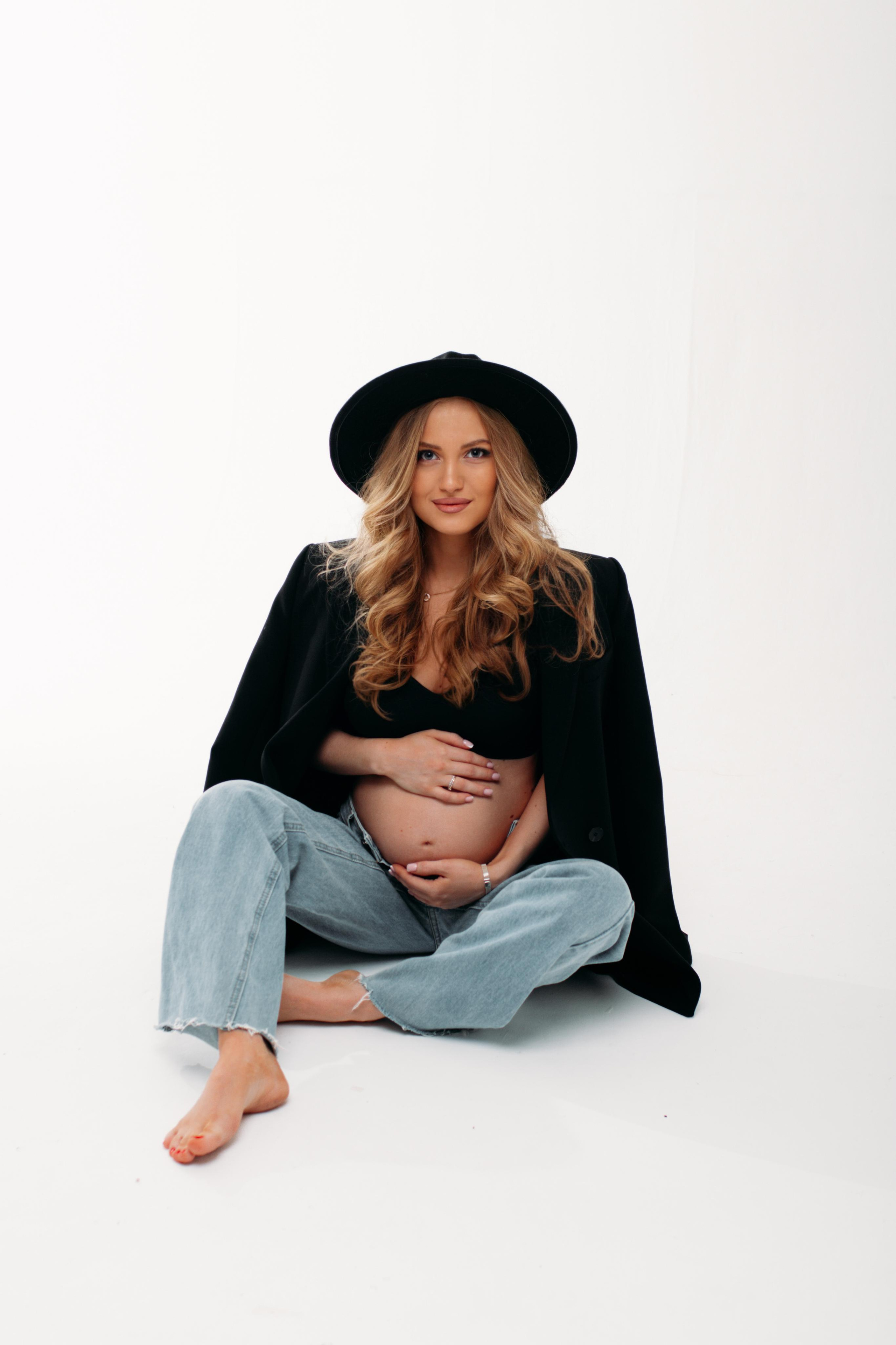 Aliya. Меня зовут Сабина, и я ваш фотограф