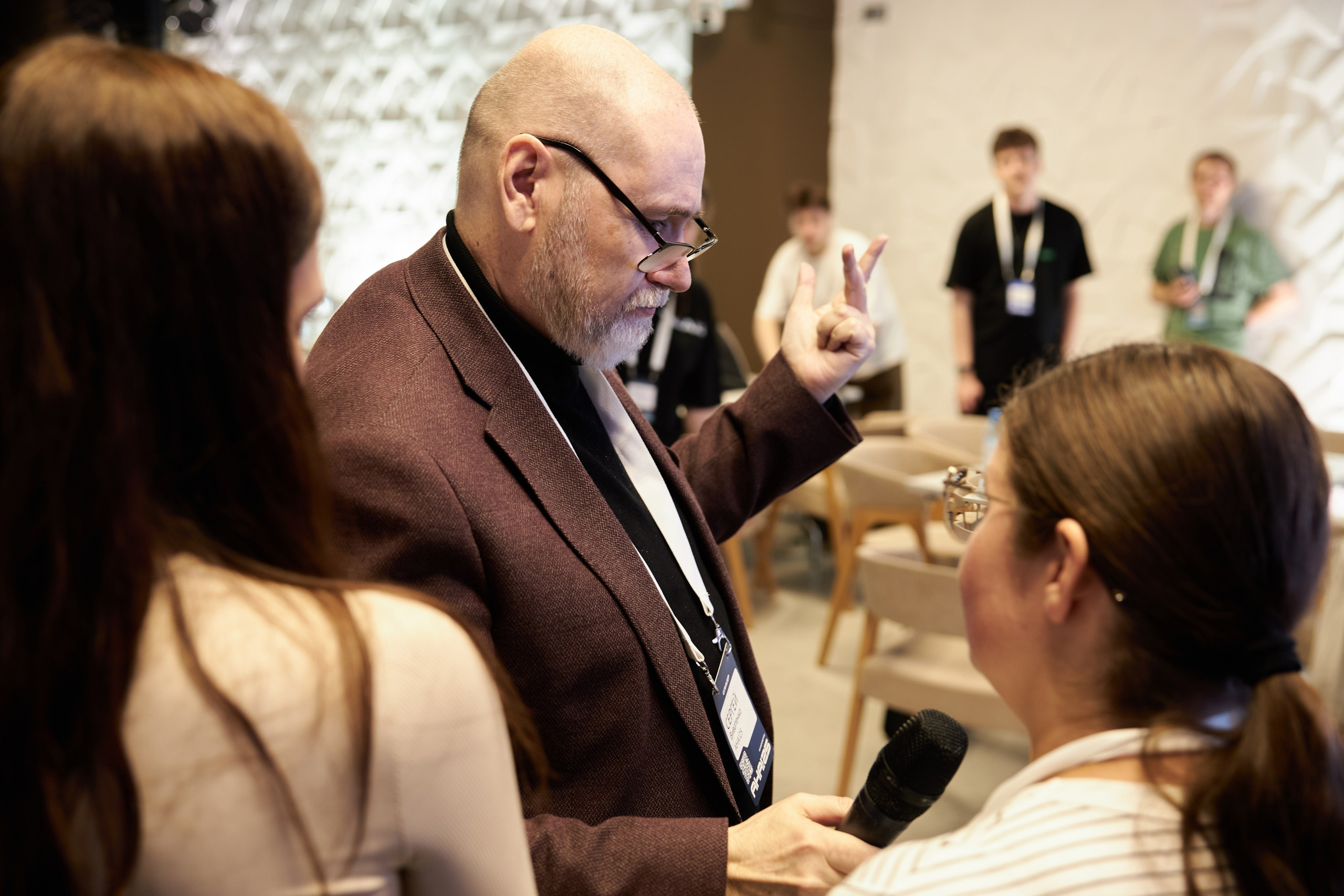 Aha! — 29–30 мая 2025. Фотобанк Матемаркетинг