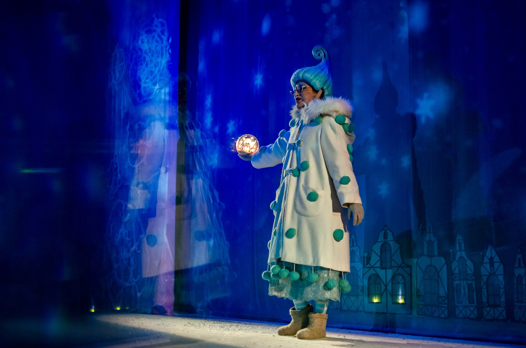 Спектакль «Госпожа Метелица» Тверского театра кукол. Фотограф в Твери Юдина Полина