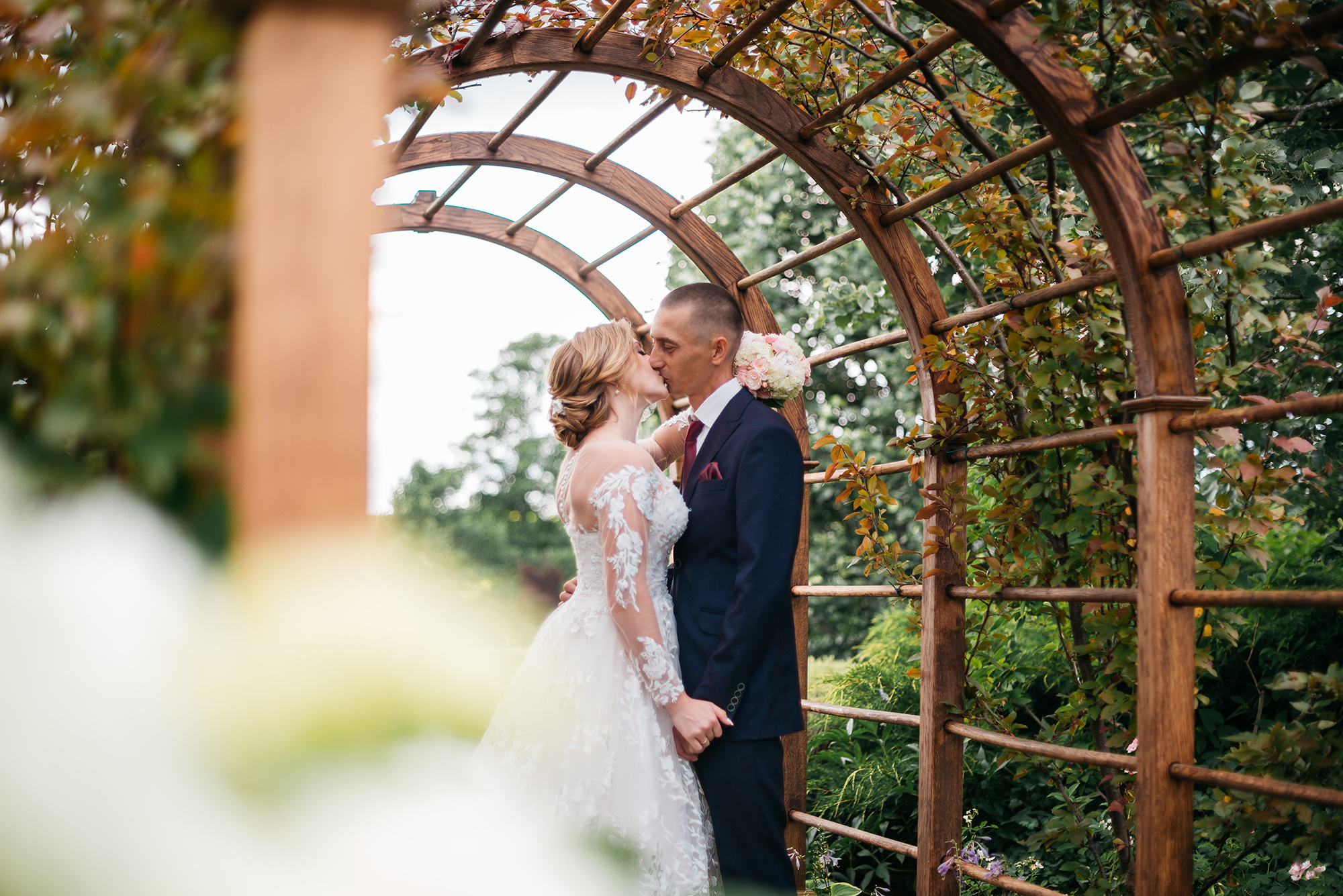 Владимир и Мария. Олег и Мария Ивановы фотограф и видеограф в Пскове Санкт - Петербурге