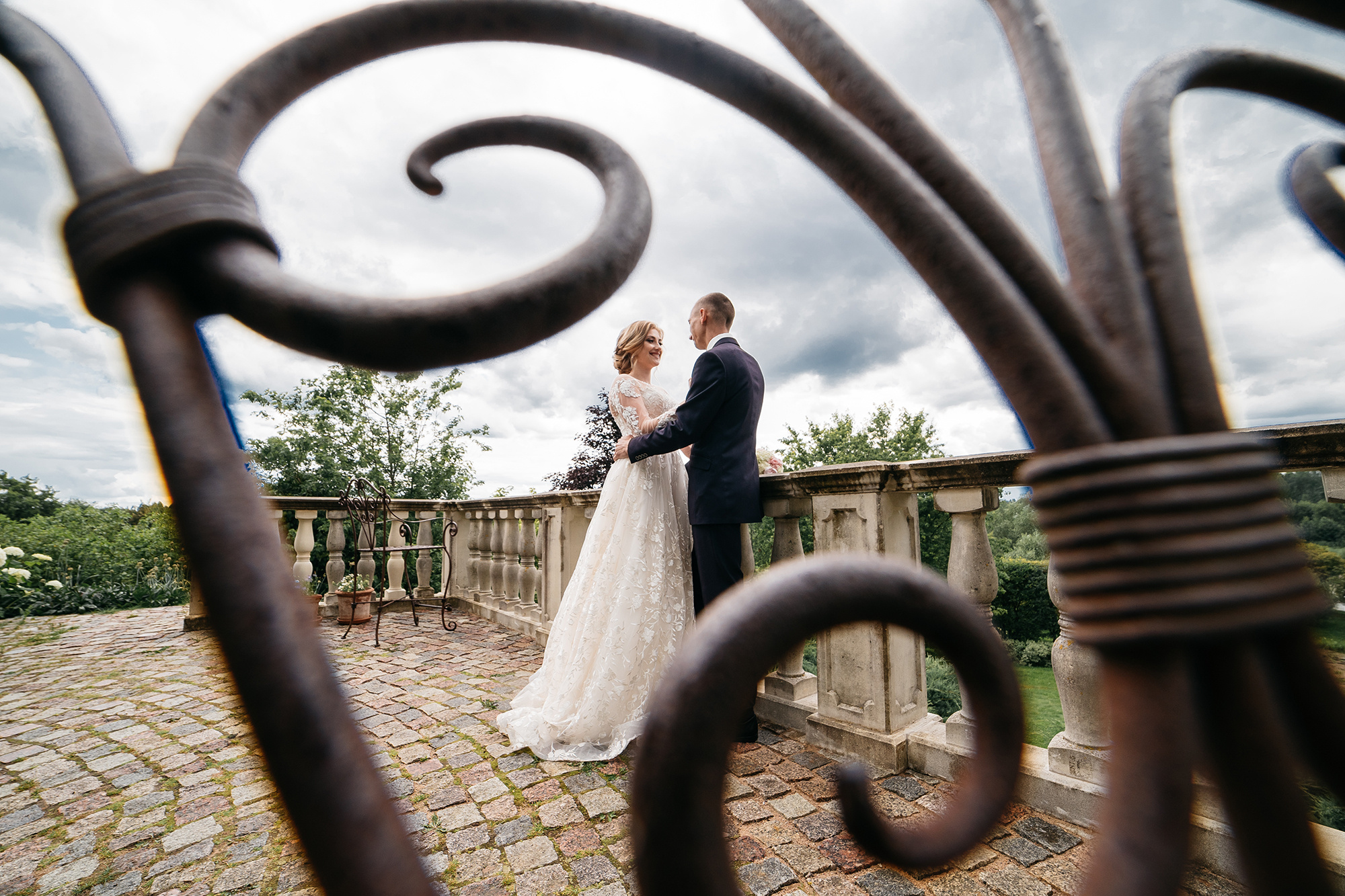Владимир и Мария. Олег и Мария Ивановы фотограф и видеограф в Пскове Санкт - Петербурге