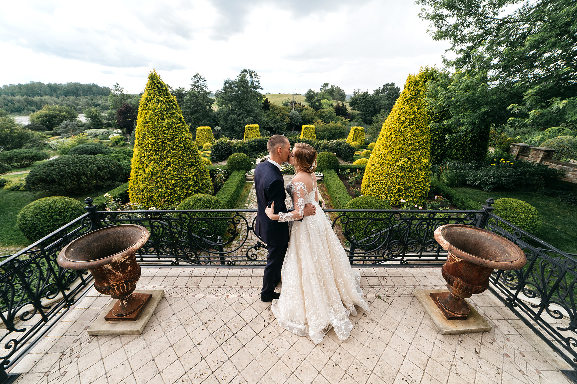 Владимир и Мария. Олег и Мария Ивановы фотограф и видеограф в Пскове Санкт - Петербурге